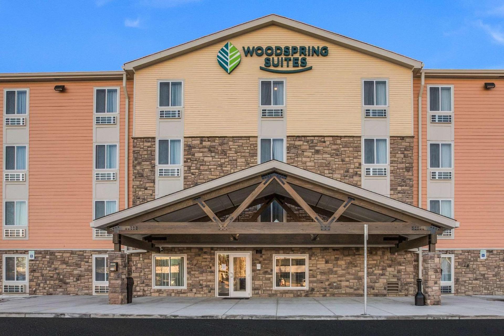 WoodSpring Suites Novi Farmington — hotel in Farmington Hills