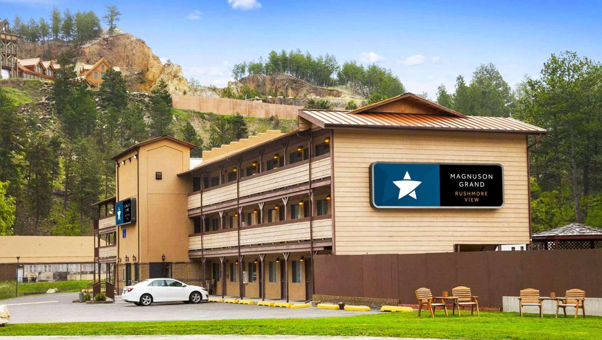 Magnuson Grand Rushmore View — hotel in Keystone