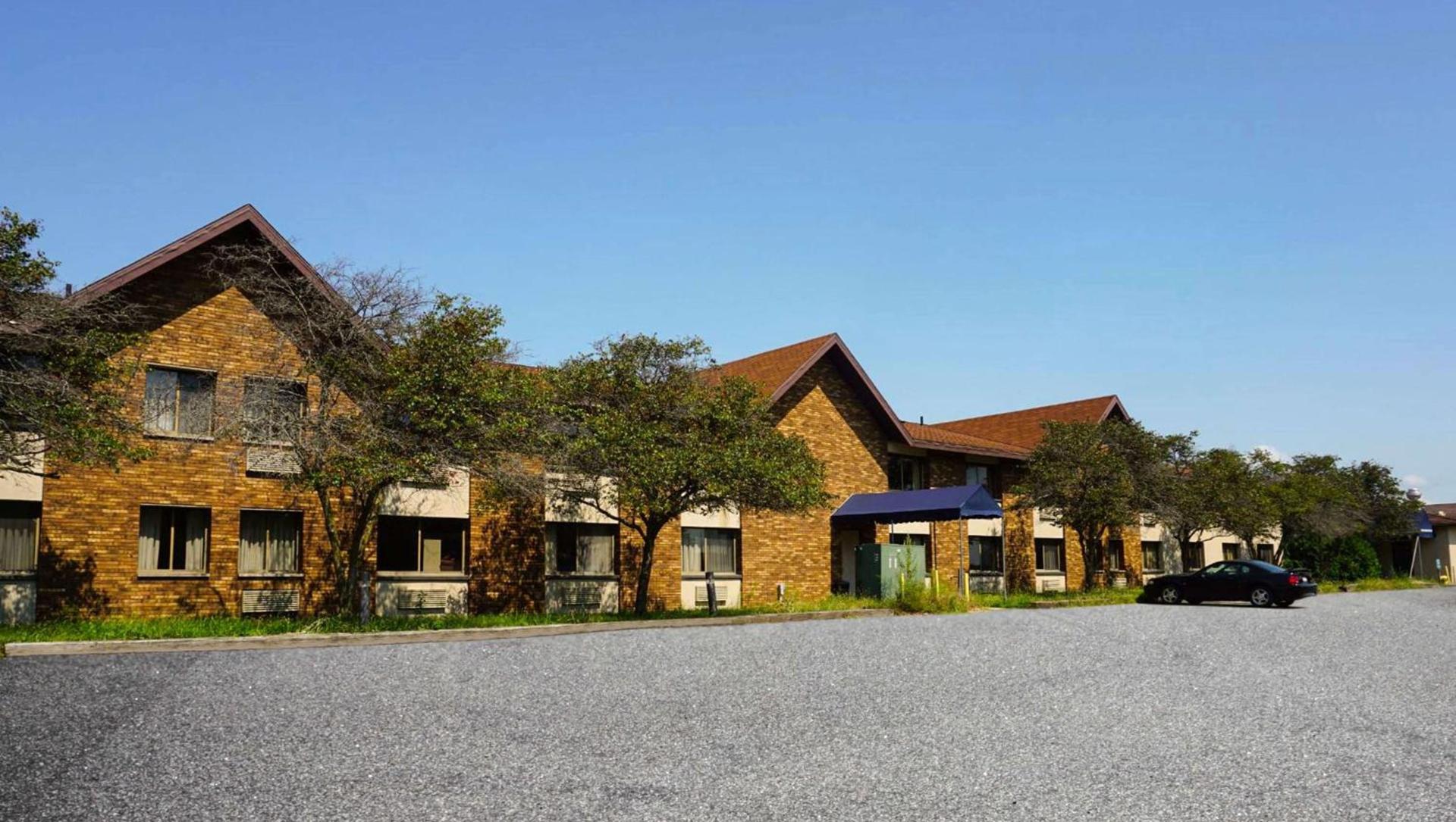 Magnuson Hotel Dixon — hotel in Dixon