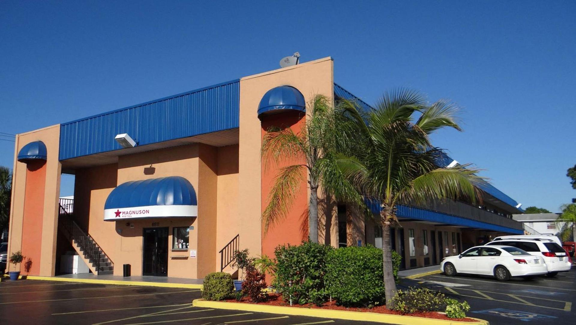 Magnuson Hotel Bradenton — hotel in Bradenton