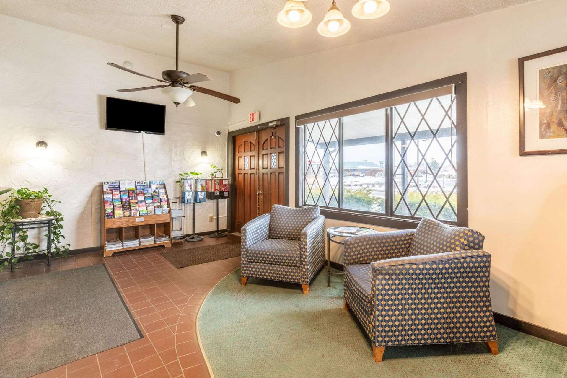 Value Inn Kenosha I-94 - Exit 344