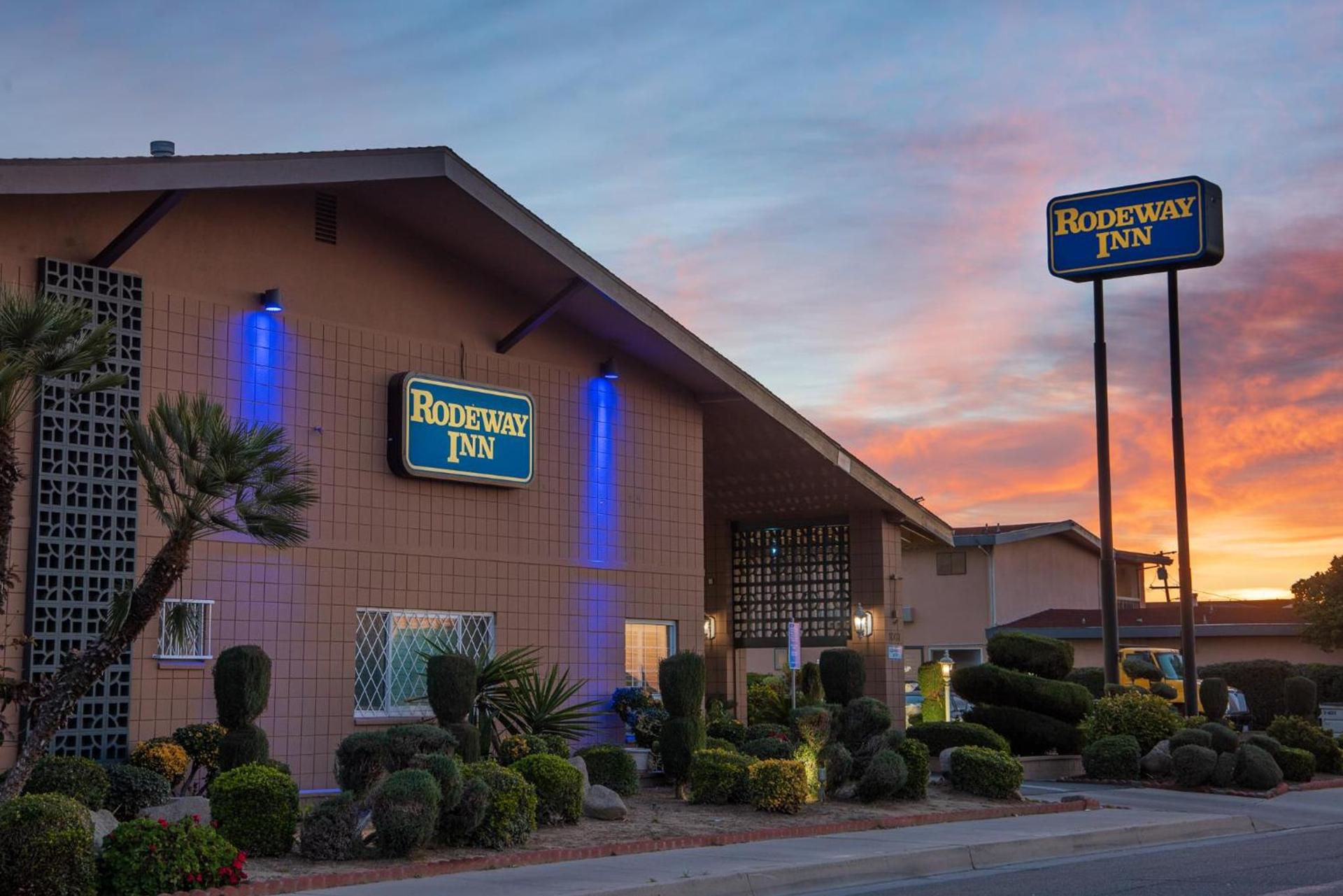 Rodeway Inn Near University-Gateway to Yosemite — hotel in Merced