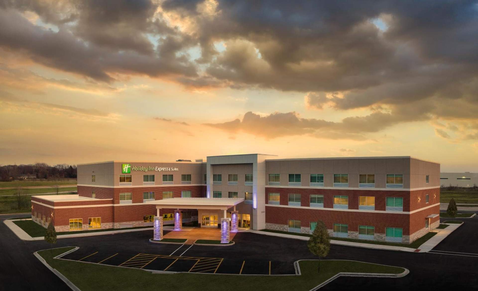 Holiday Inn Express & Suites - Lockport by IHG
