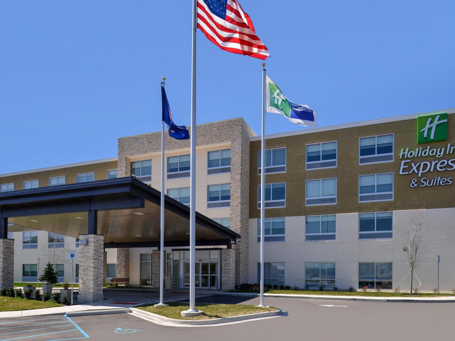 Holiday Inn Express & Suites - Brighton South - US 23 by IHG — hotel in Brighton