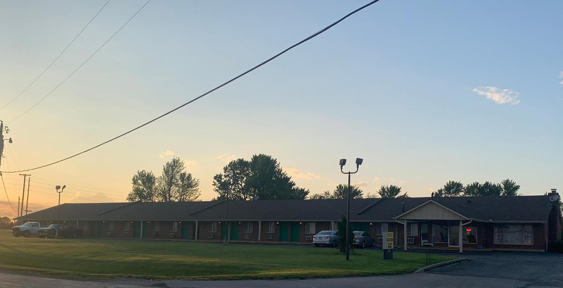 Slumber Inn Harrisonville — hotel in Harrisonville