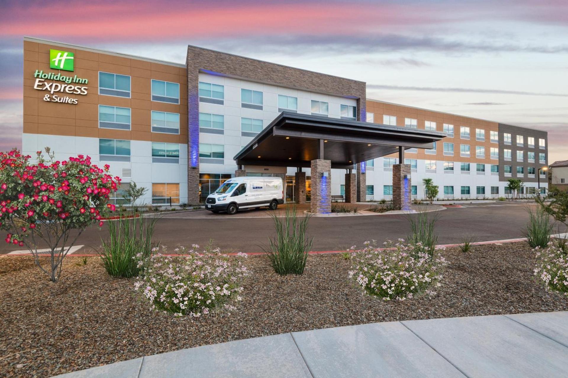 Holiday Inn Express & Suites - Phoenix - Airport North by IHG — hotel in Phoenix