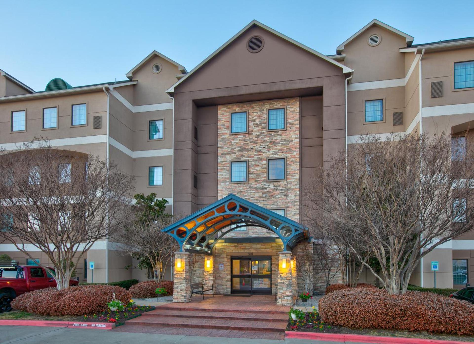 Staybridge Suites Plano - Richardson Area by IHG — hotel in Plano