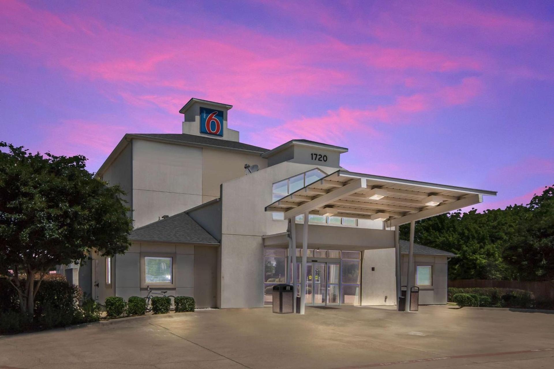 Motel 6-Cleburne, TX — hotel in Cleburne