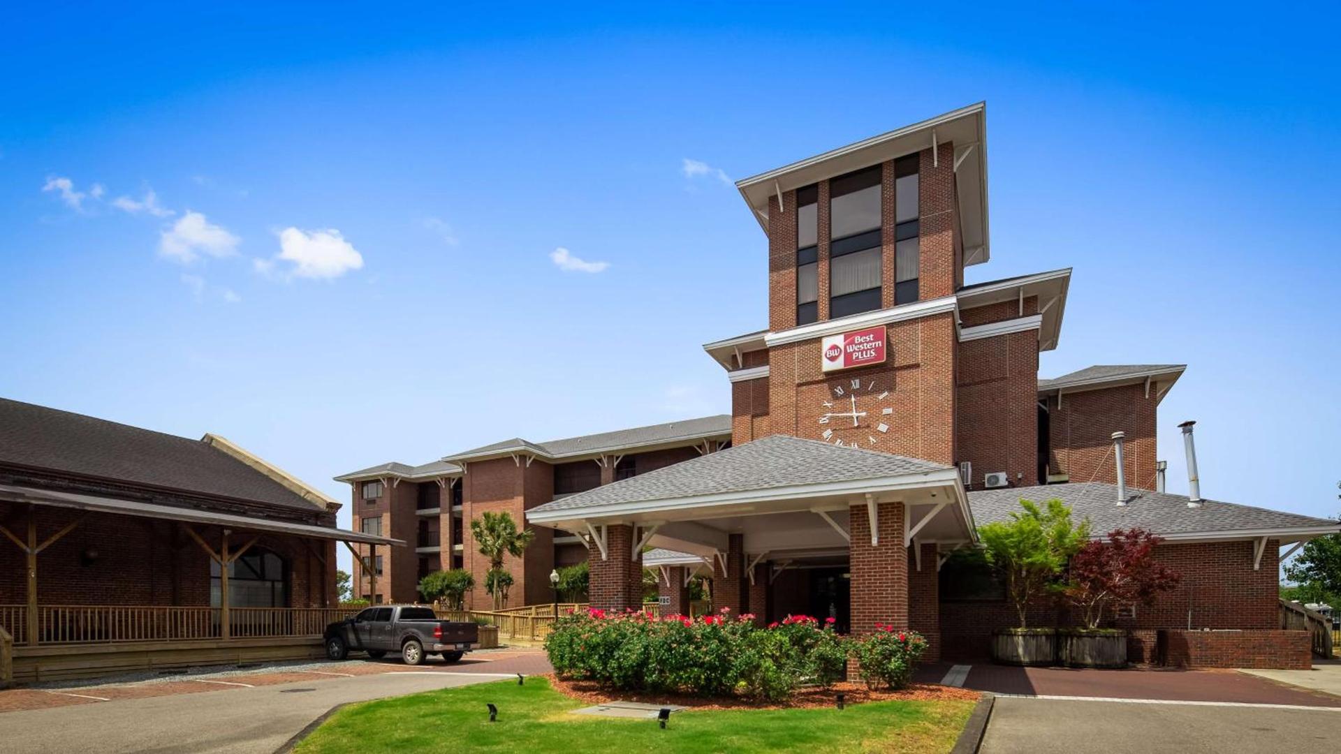 Best Western Plus Coastline Inn — hotel in Wilmington