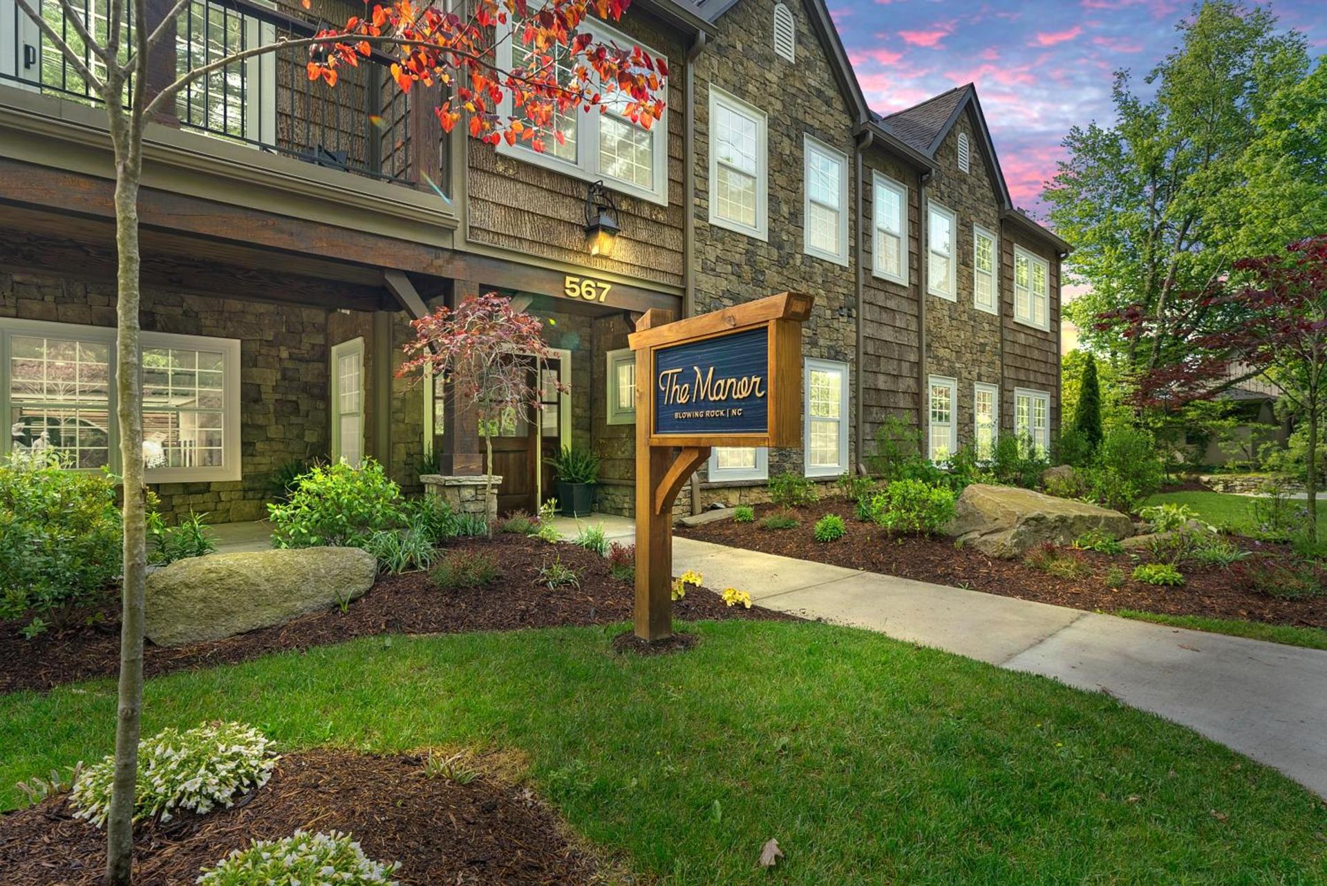The Blowing Rock Manor — hotel in Blowing Rock