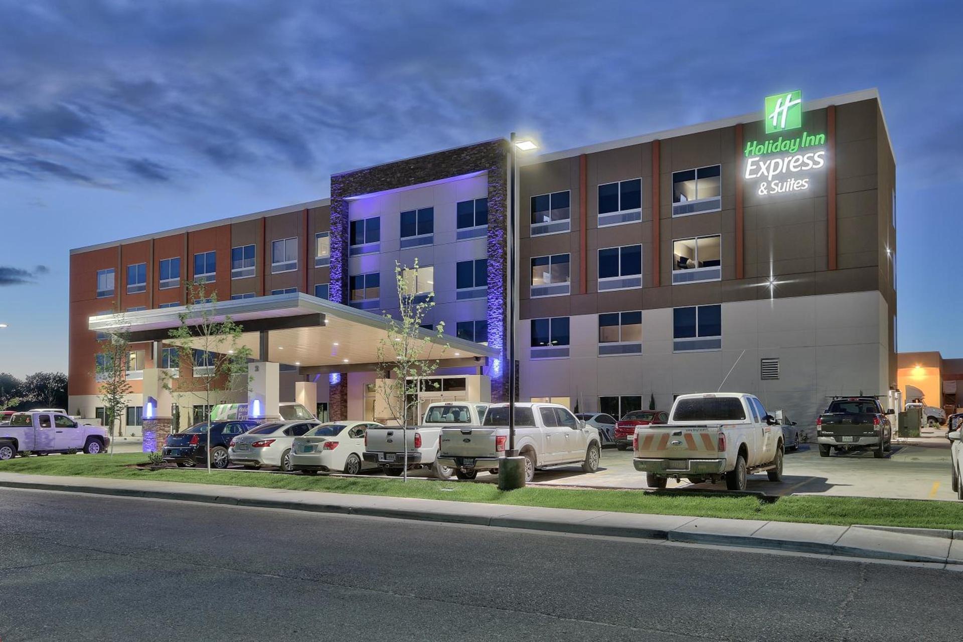 Holiday Inn Express & Suites - Roswell by IHG — hotel in Roswell