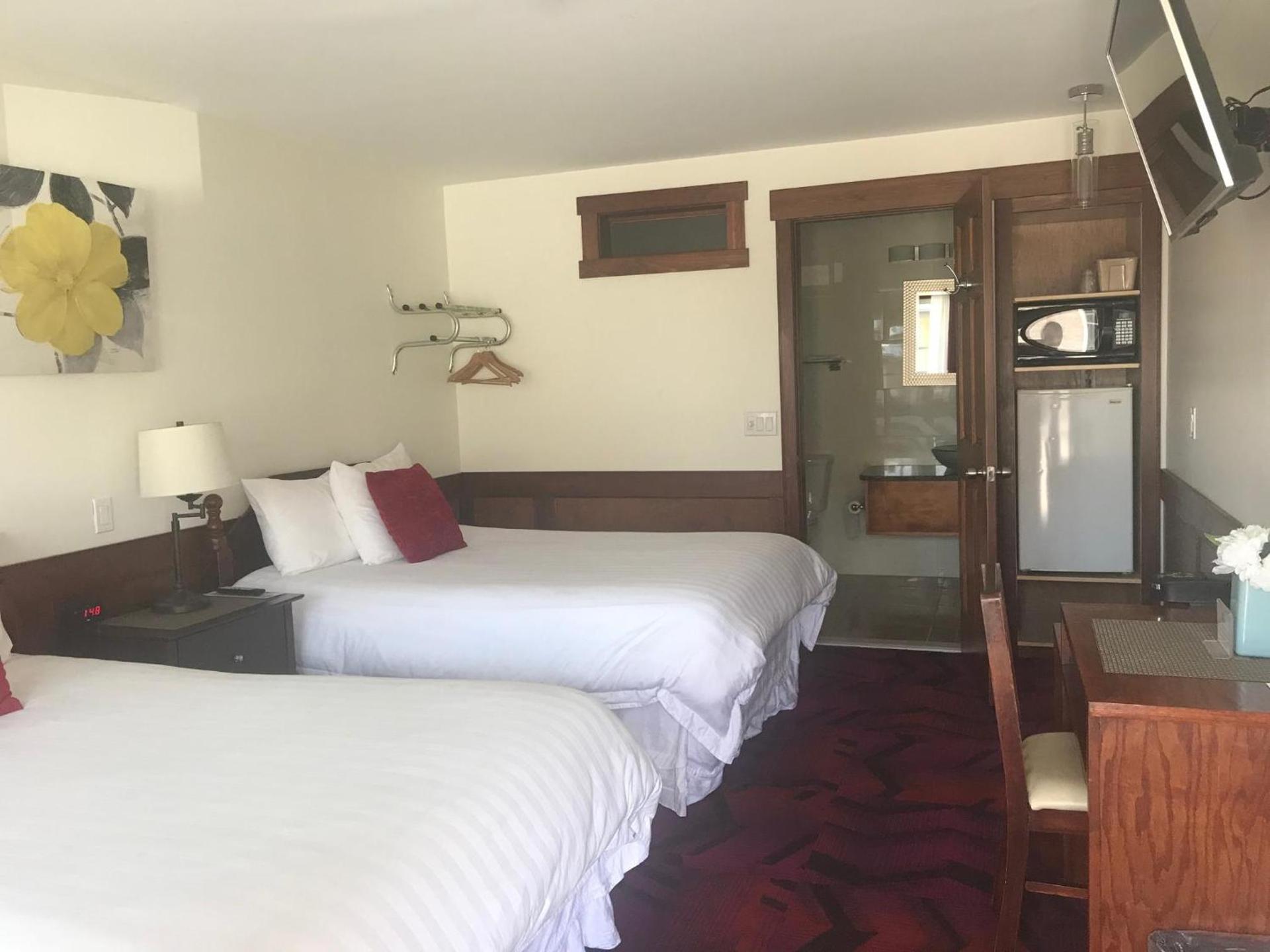 Atlantic Coast Inn — hotel in Ellsworth