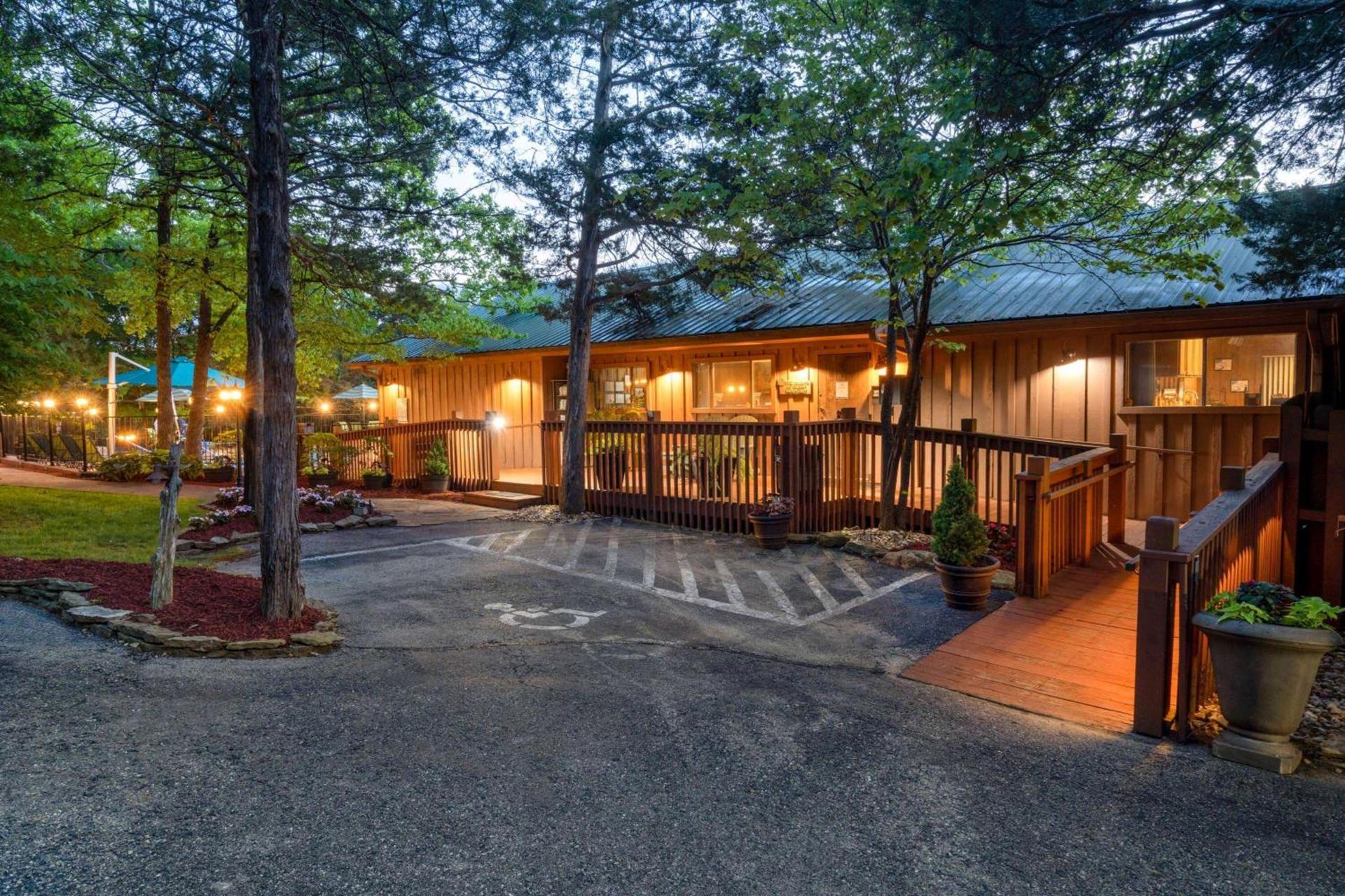 Cabins at Green Mountain, Trademark Collection by Wyndham — hotel in Branson