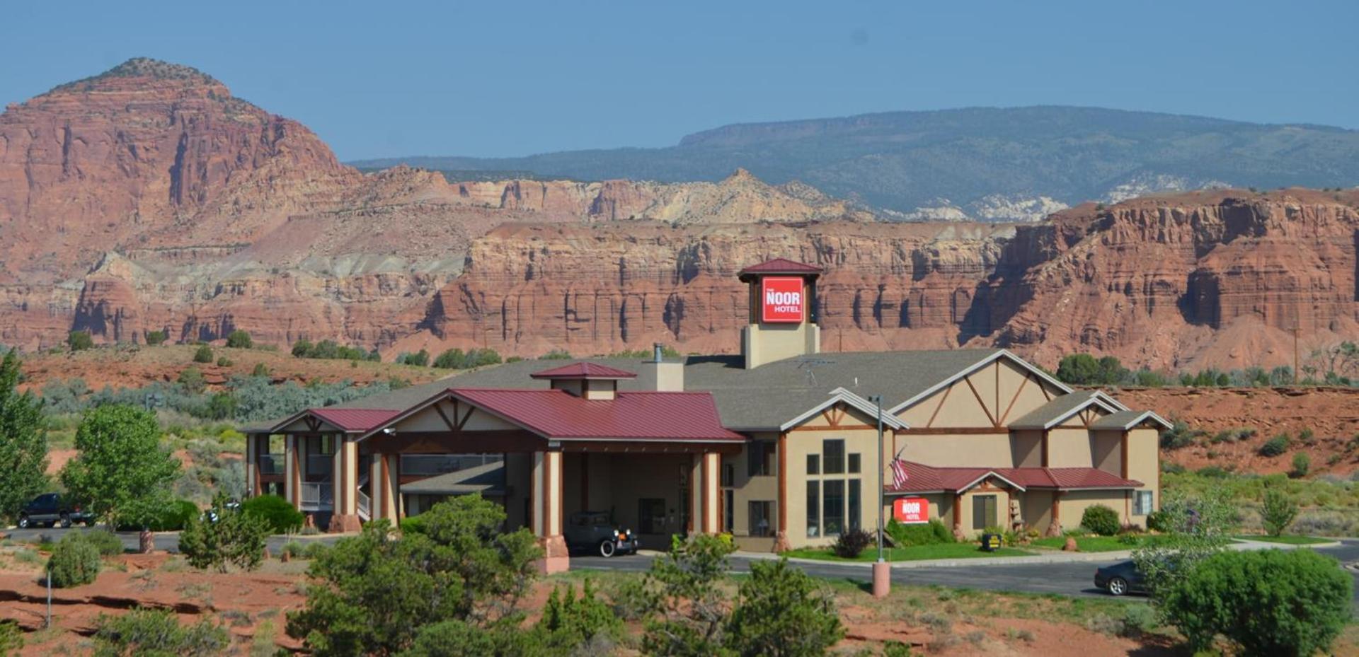 The Noor Hotel — hotel in Torrey