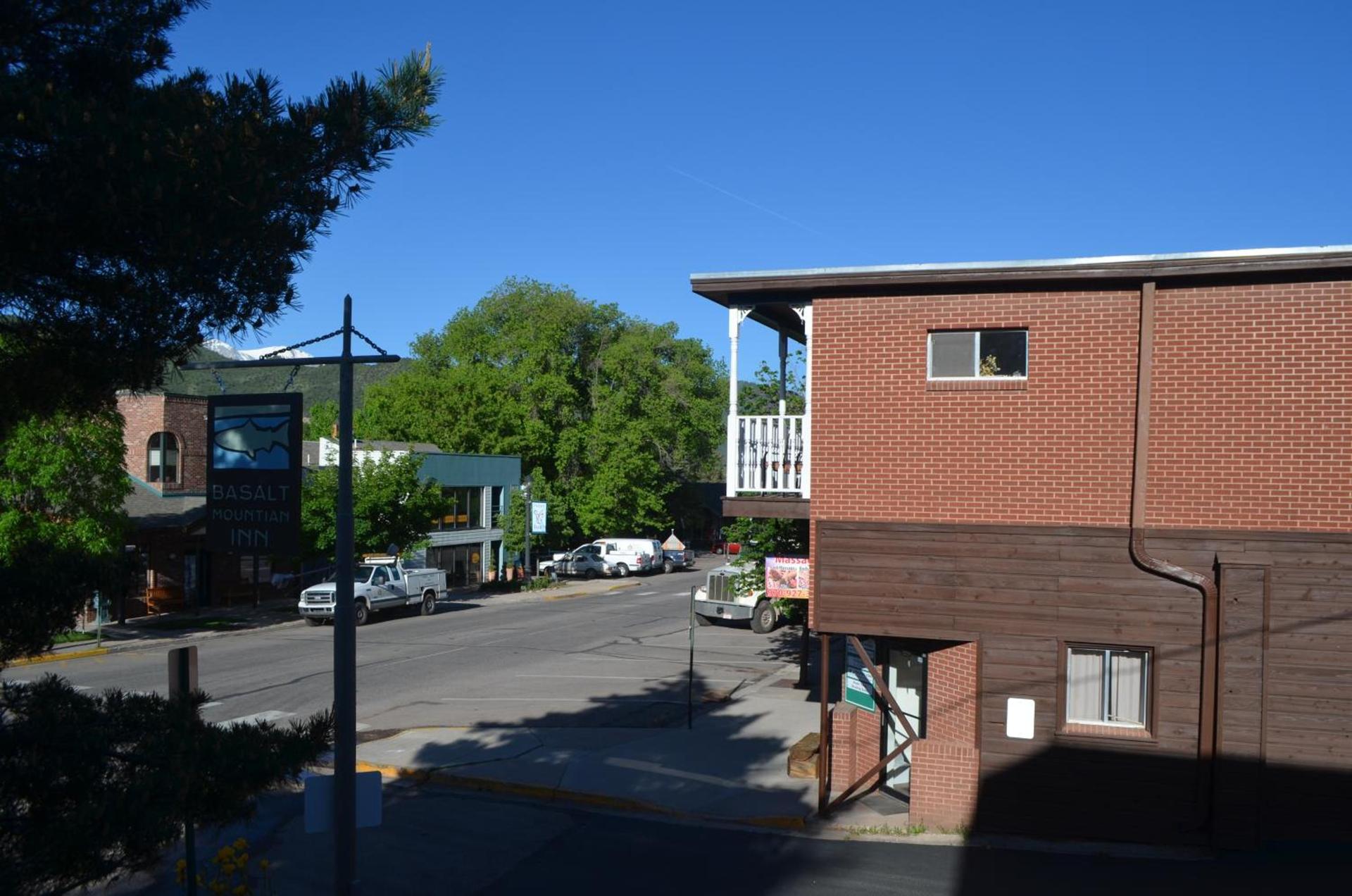 Basalt Mountain Inn — hotel in Basalt