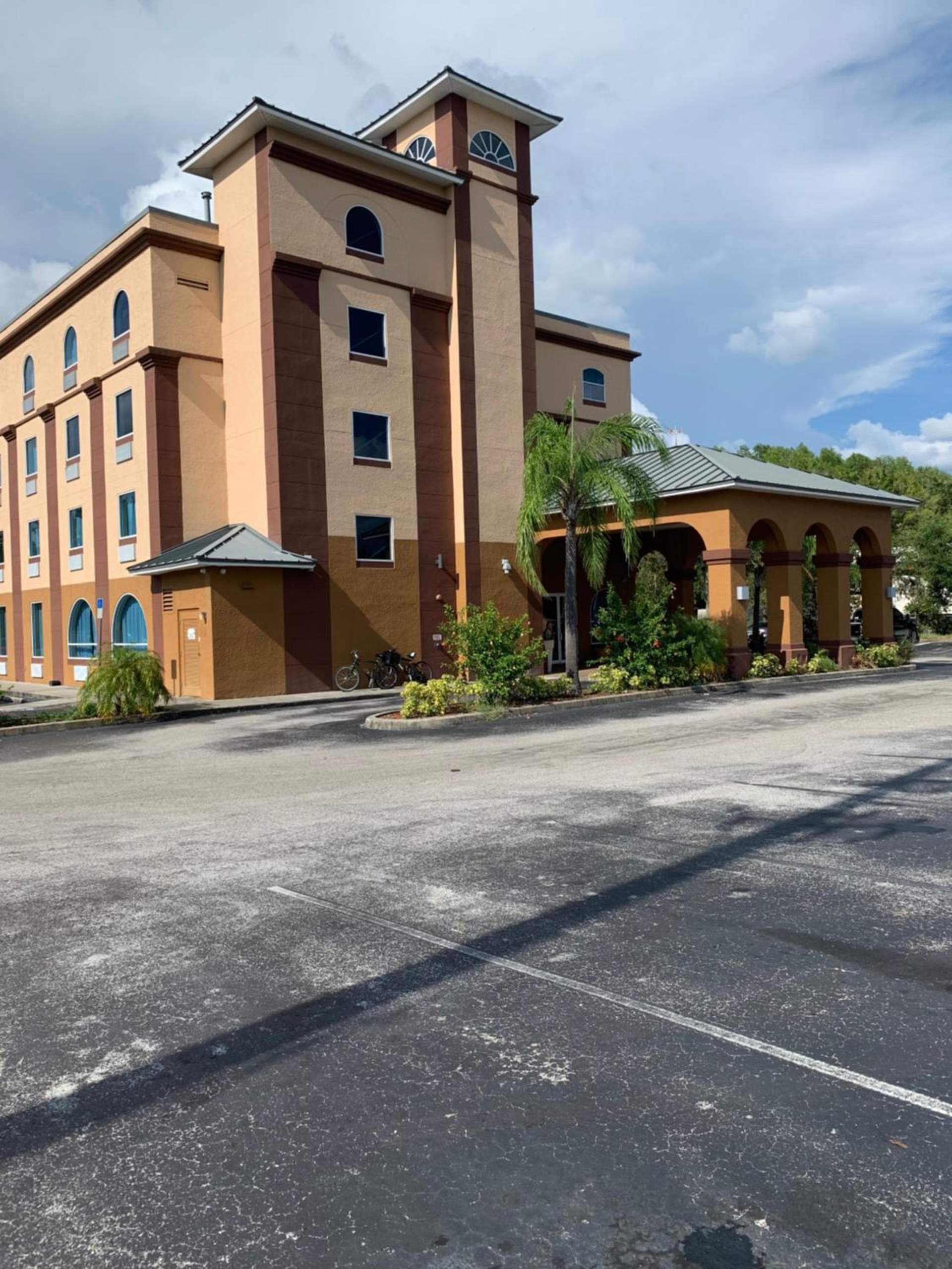Econo Lodge Wesley Chapel I-75