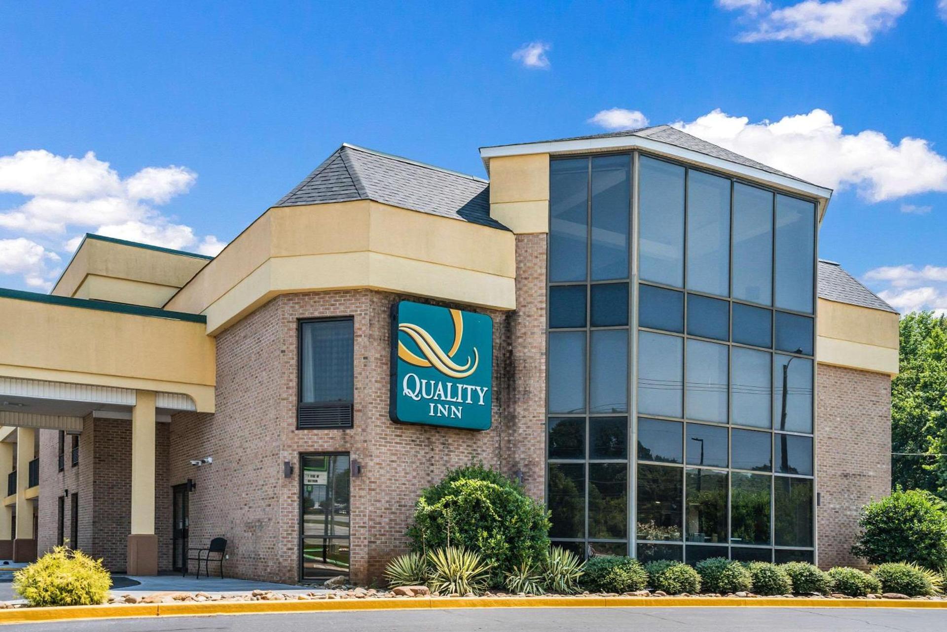 Quality Inn Greer - Greenville — hotel in Greer