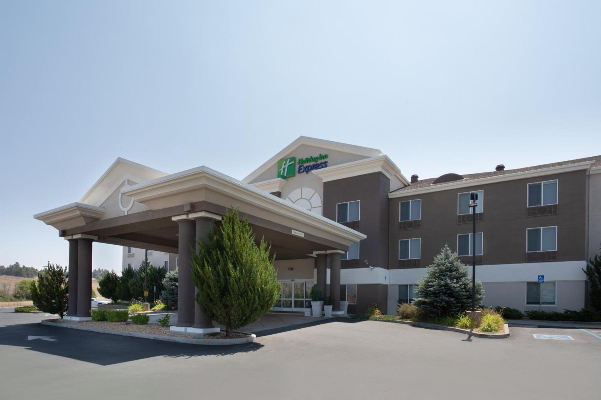 Holiday Inn Express Yreka-Shasta Area by IHG — hotel in Yreka