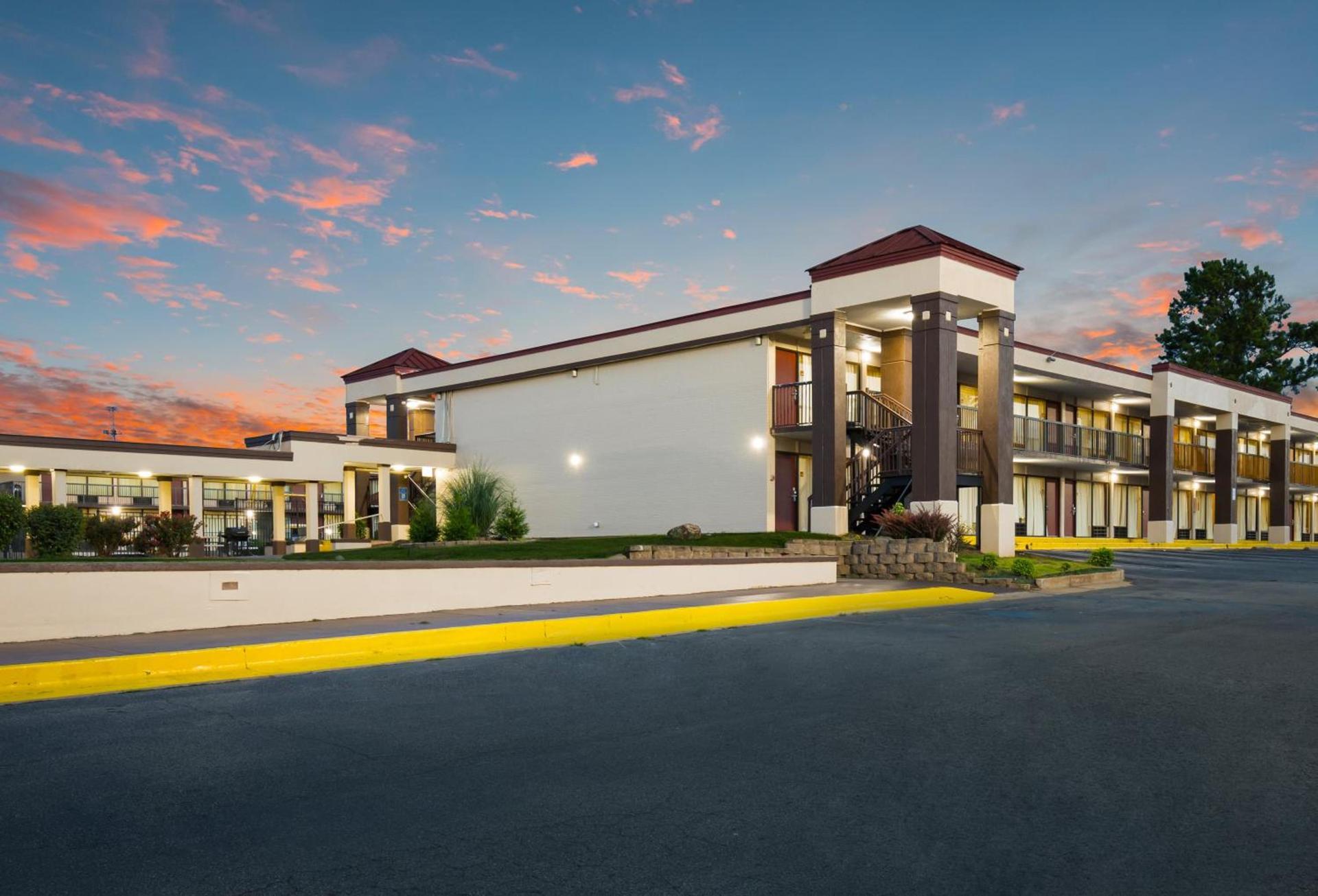 Horizon Inn & Suites — hotel in Anderson