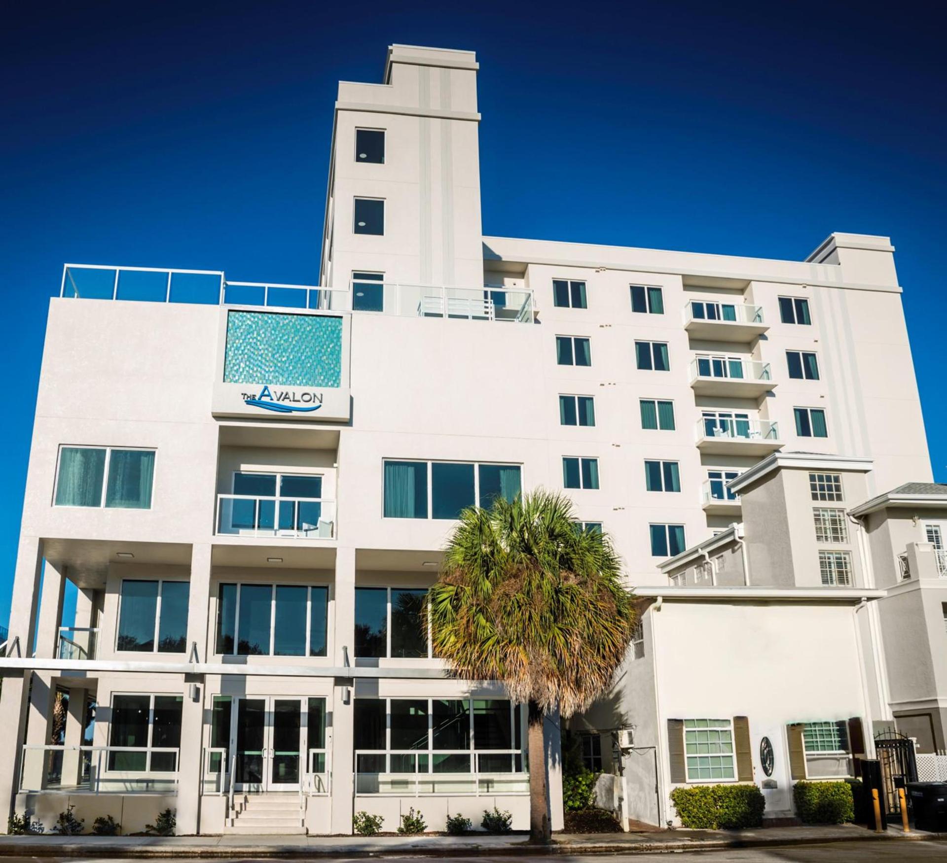 The Avalon Club — hotel in Clearwater Beach