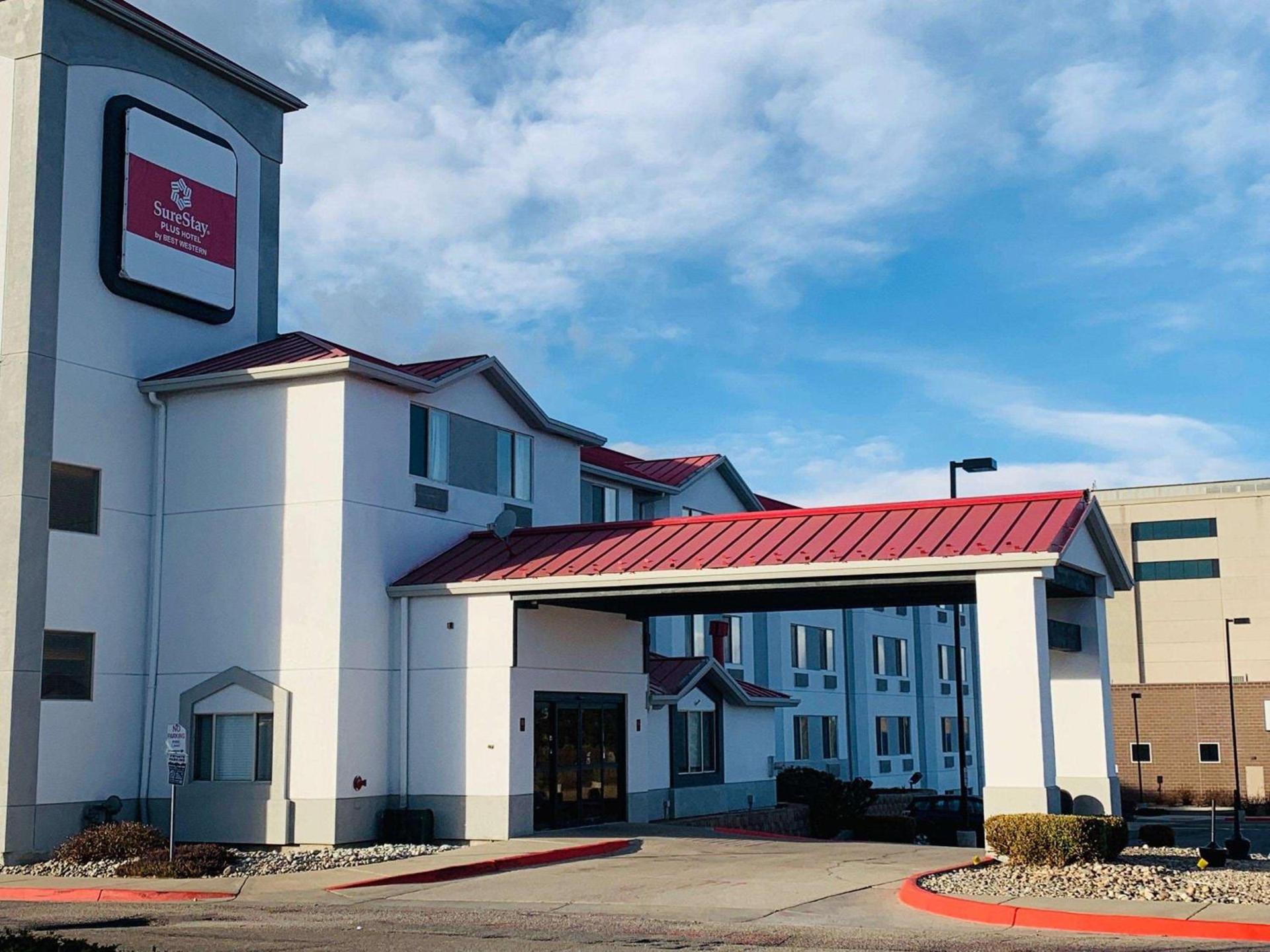 Days Inn by Wyndham Thornton — hotel in Thornton