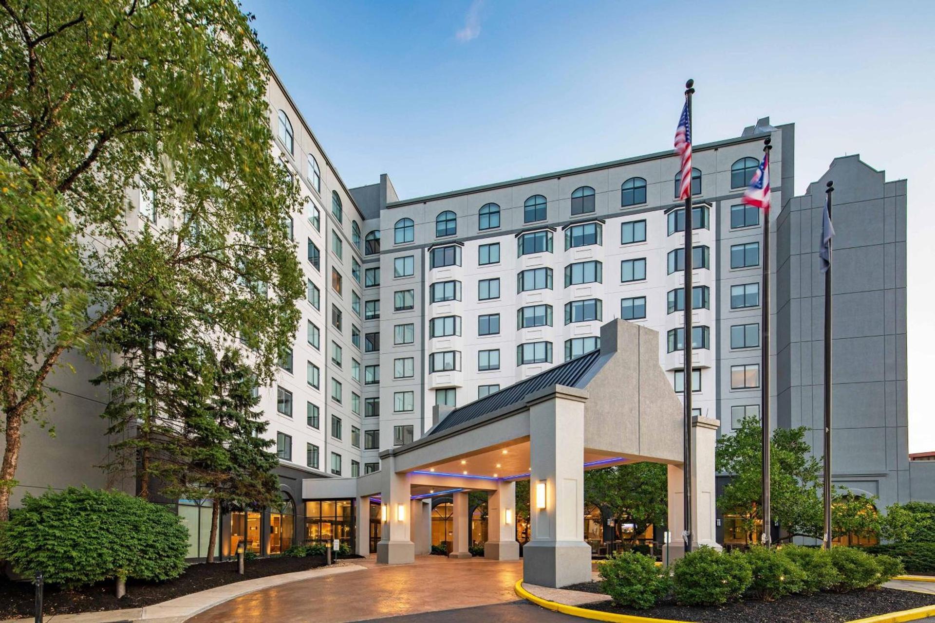 Sheraton Suites Columbus Worthington — hotel in Columbus