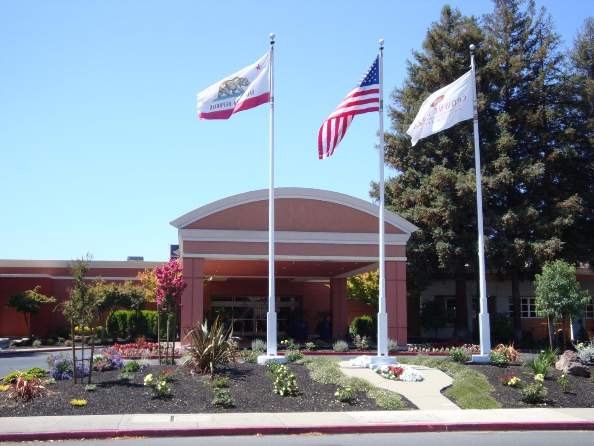 Concord Plaza Hotel — hotel in Concord