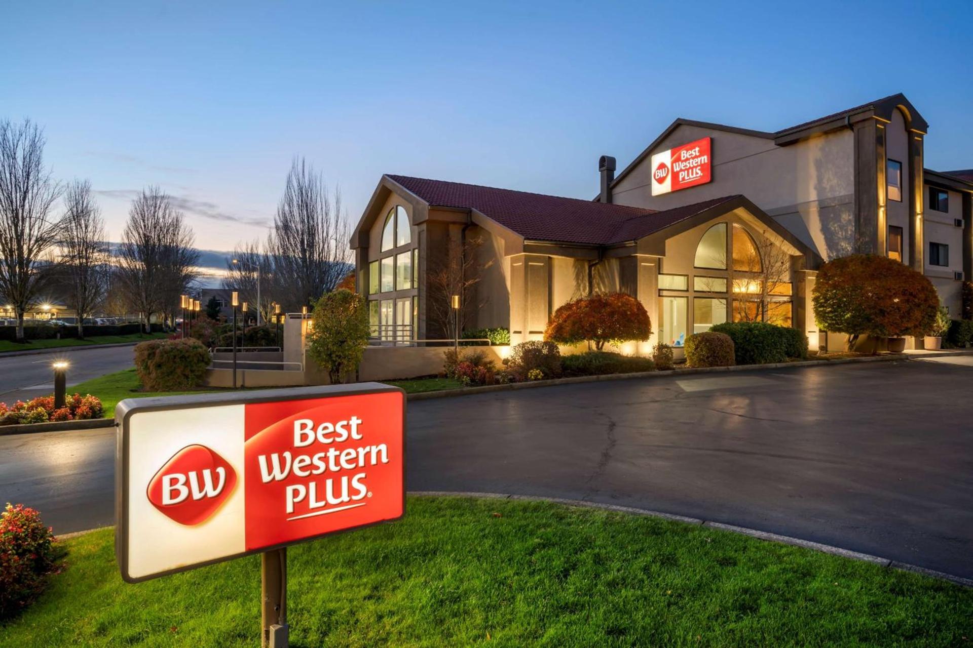Best Western Plus Mill Creek Inn — hotel in Salem