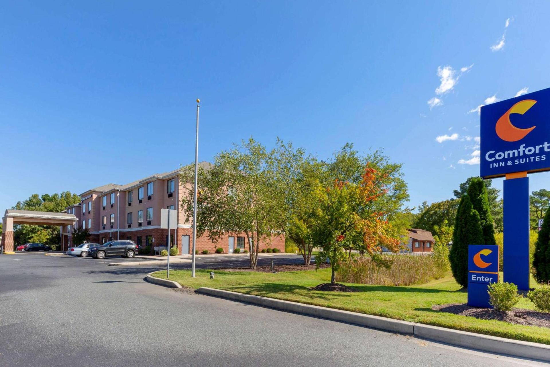 Comfort Inn & Suites Cambridge — hotel in Cambridge