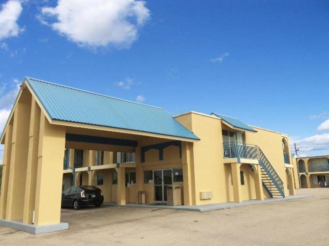 Americas Best Value Inn Schulenburg — hotel in Schulenburg