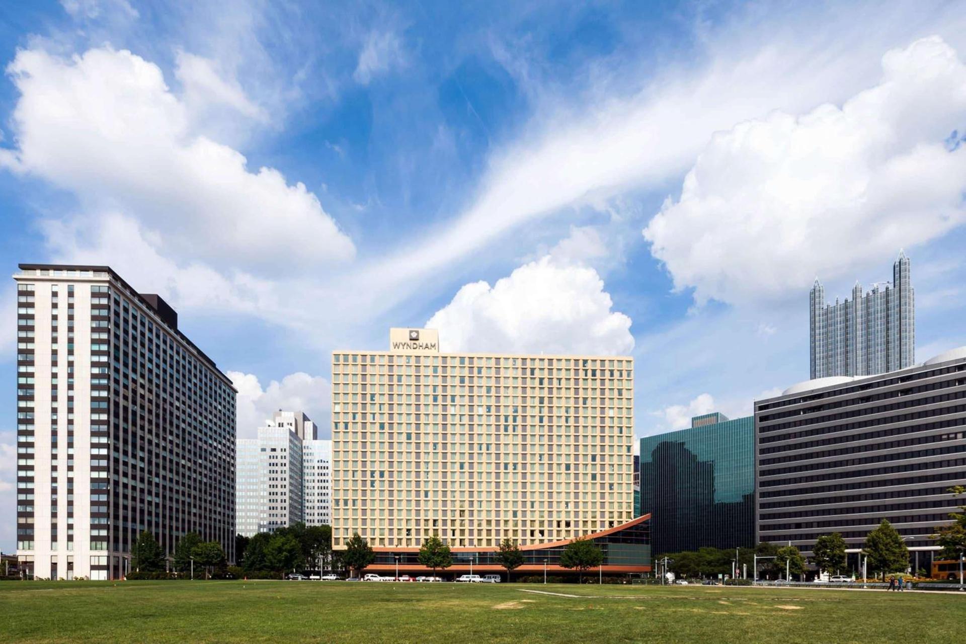 Wyndham Grand Pittsburgh — hotel in Pittsburgh