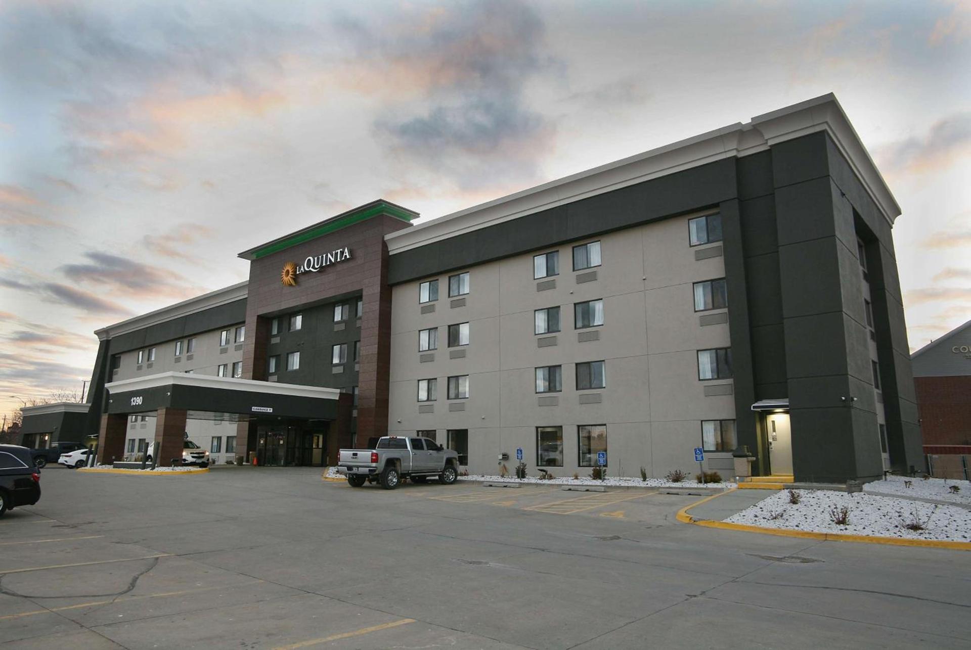 La Quinta by Wyndham Des Moines West Clive — hotel in Clive