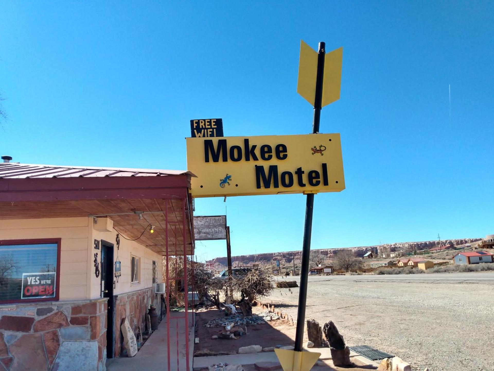 Mokee Motel — hotel in Bluff