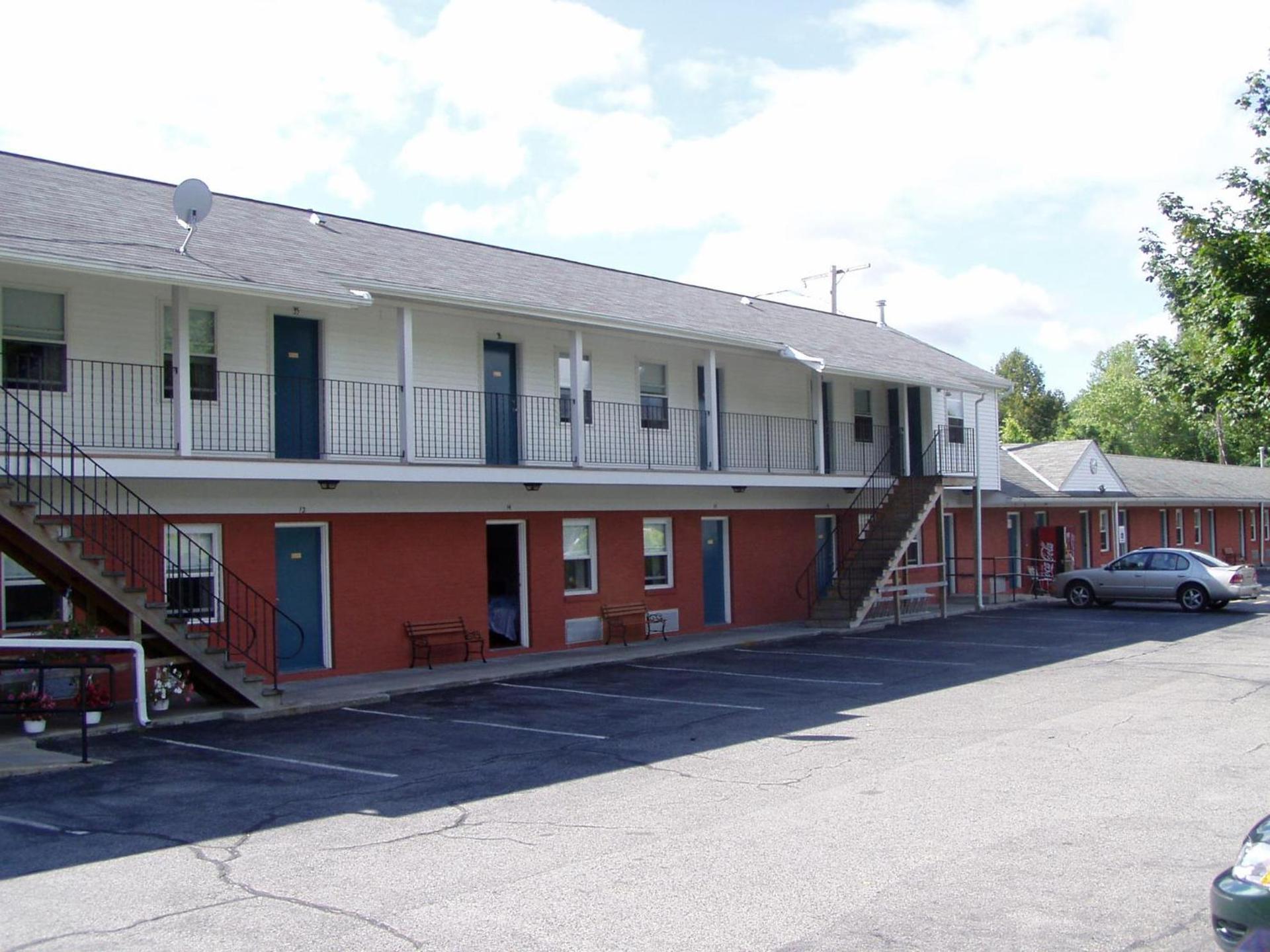 Sunset Inn — hotel in Lee