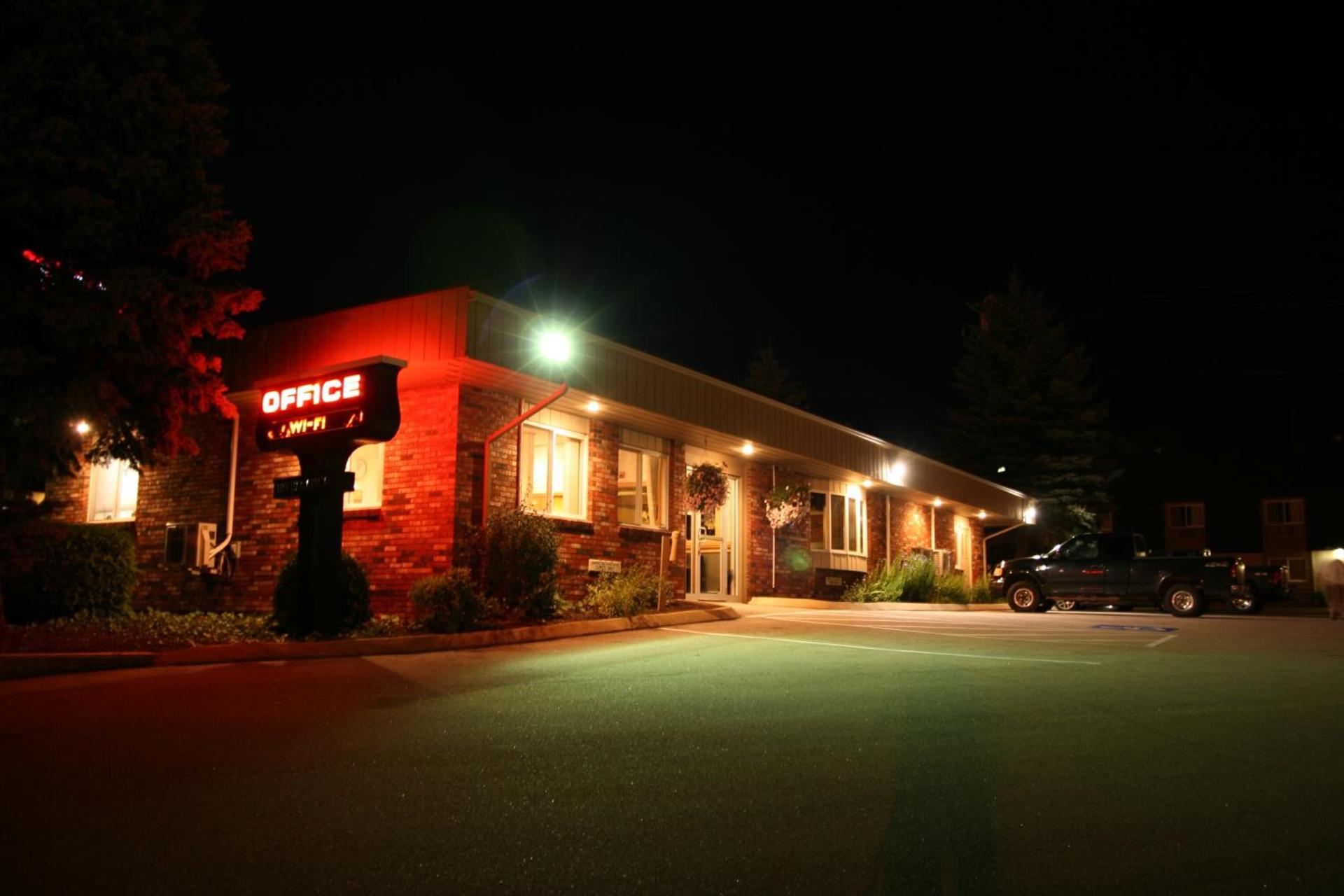 Bangor Inn & Suites — hotel in Bangor