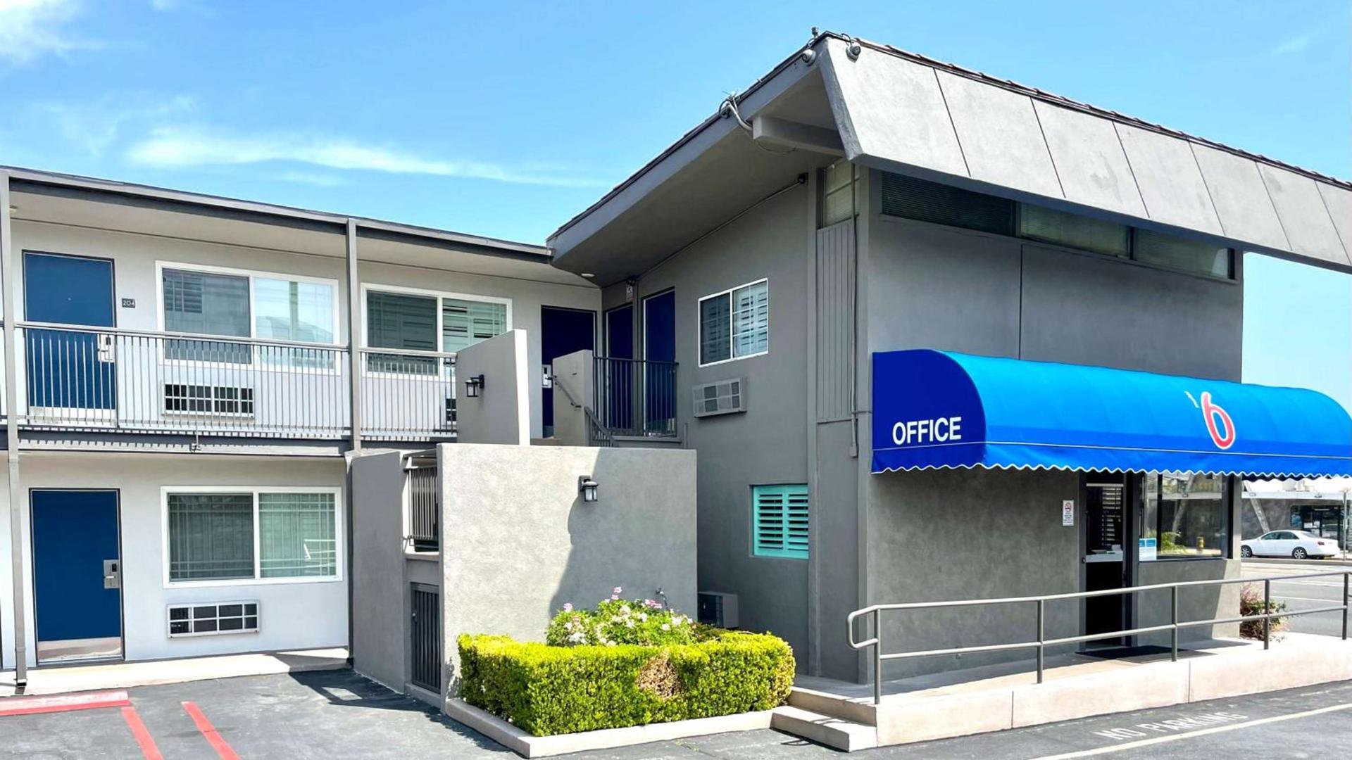 Motel 6 Pico Rivera - Los Angeles, CA — hotel in Pico Rivera