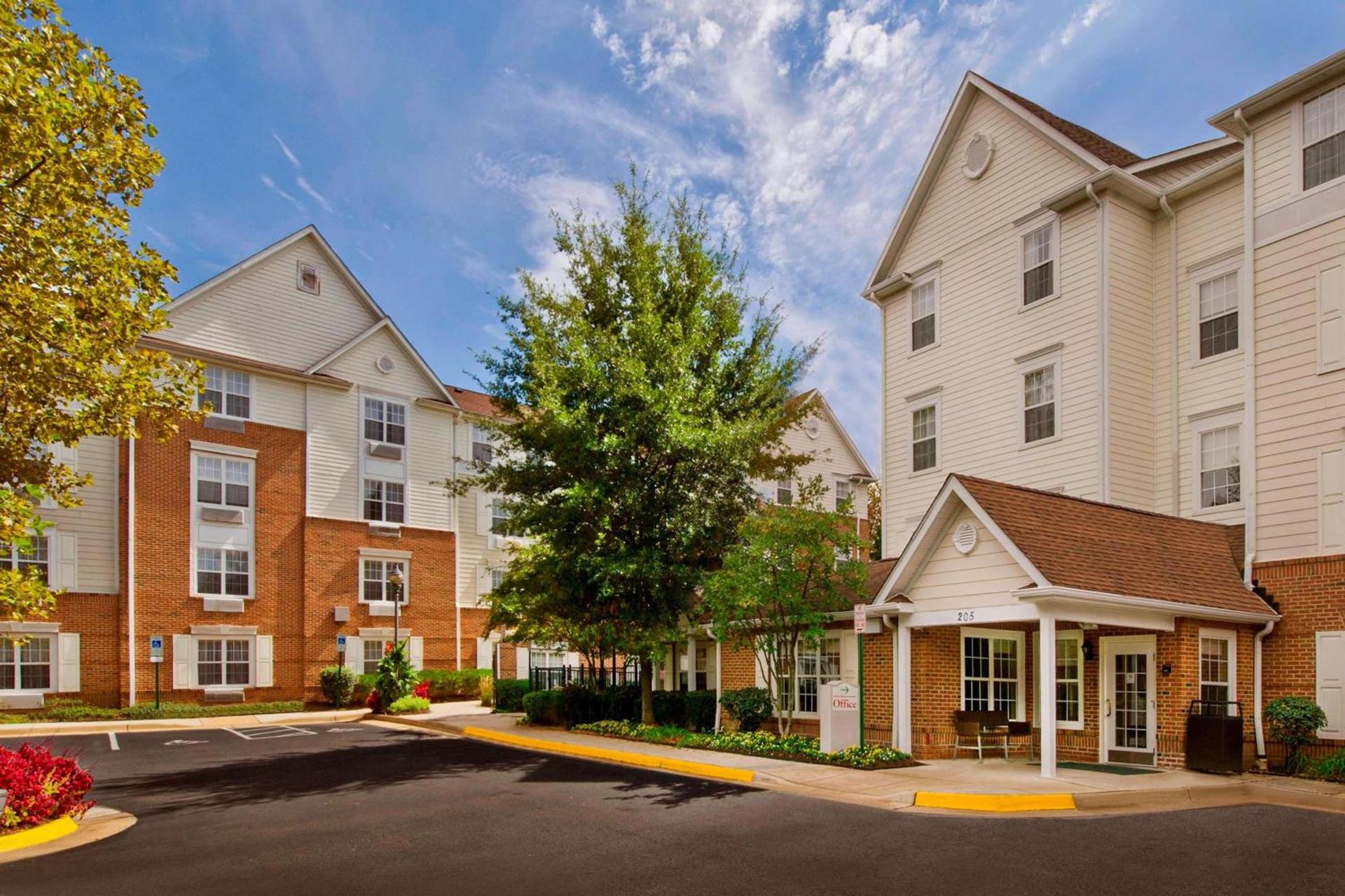 Sonesta Simply Suites Falls Church — hotel in Falls Church