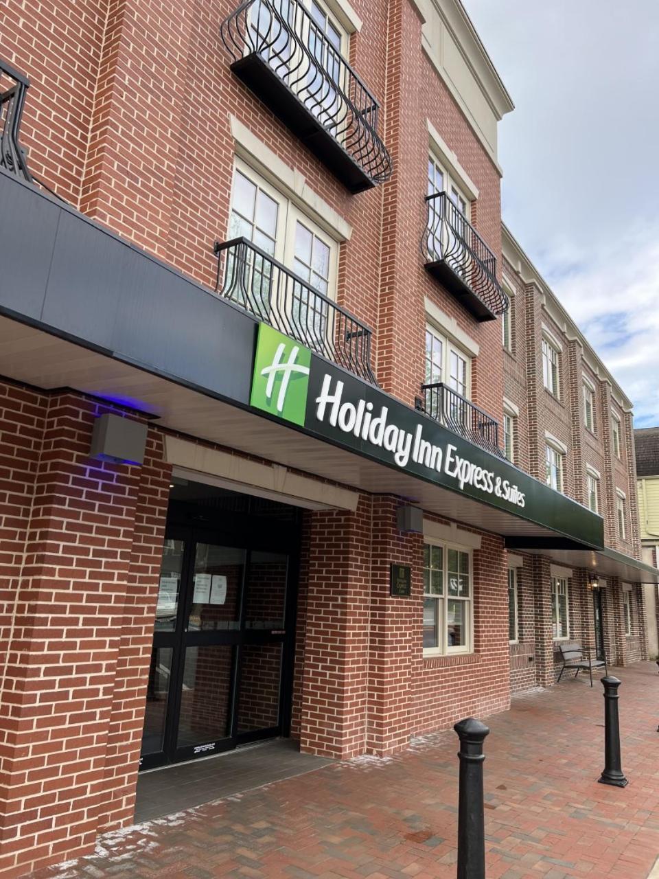 Holiday Inn Express & Suites - Dahlonega - University Area by IHG — hotel in Dahlonega