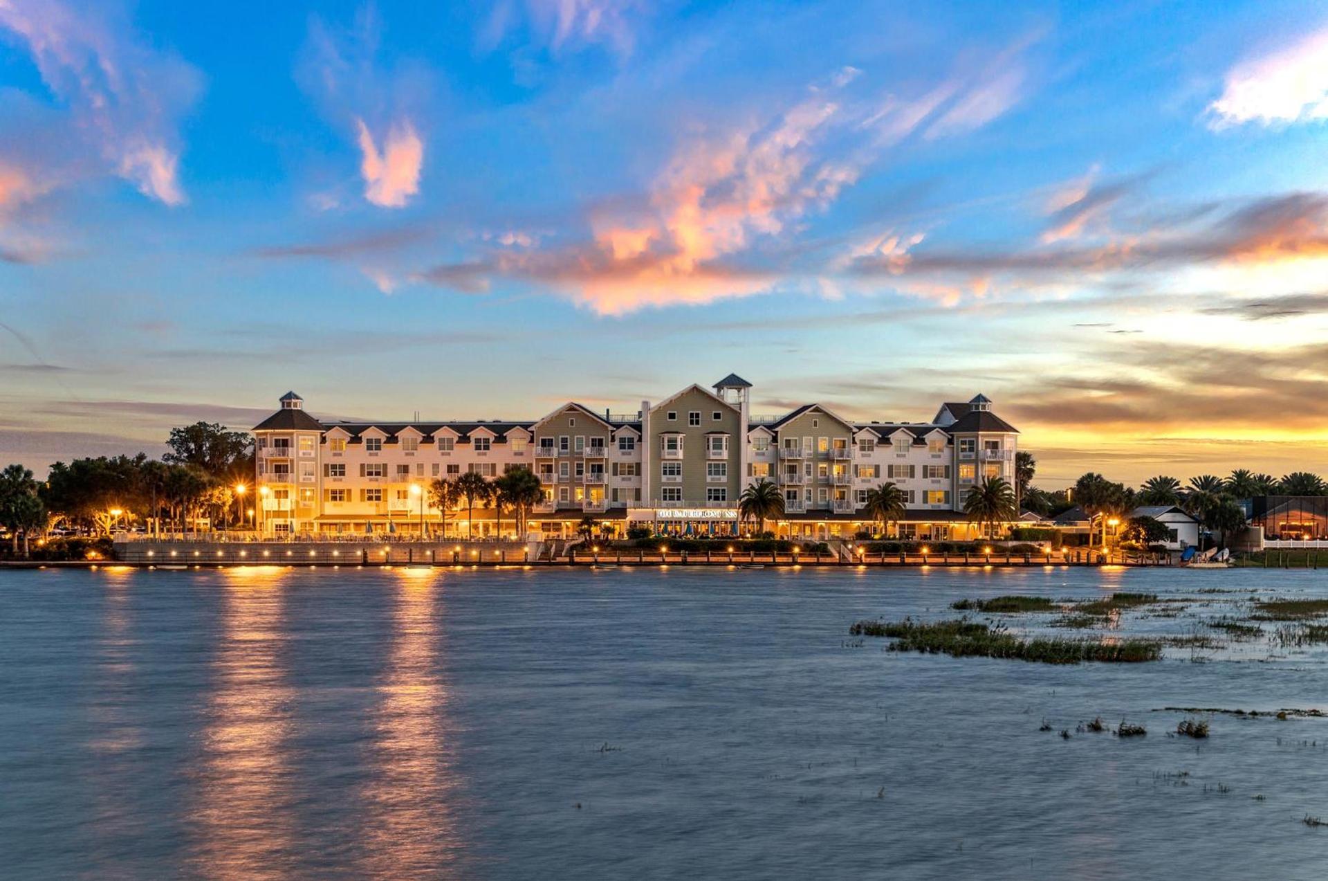 The Waterfront Inn — hotel in The Villages