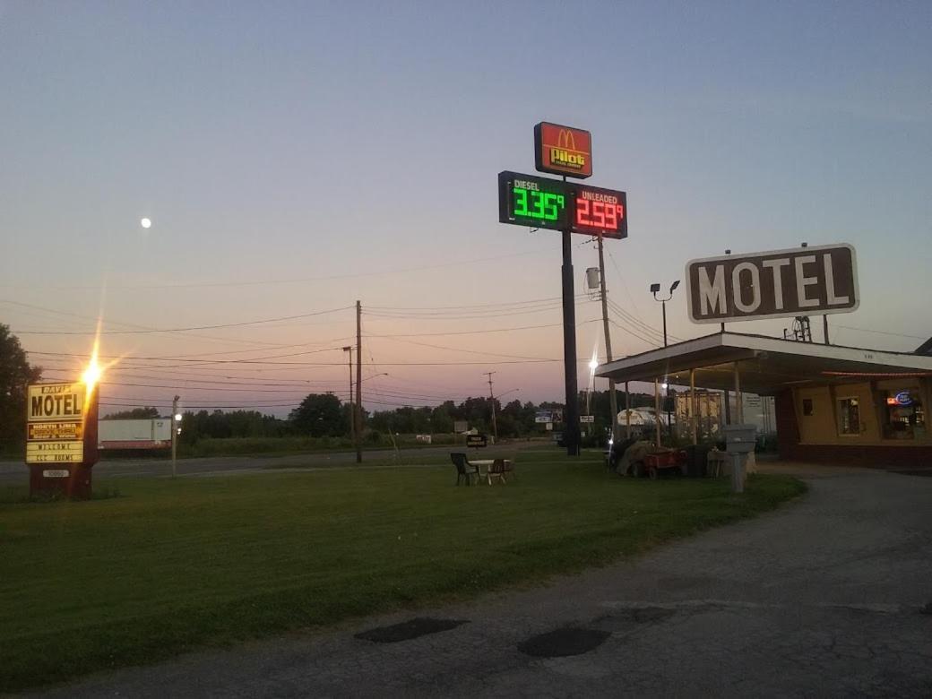 Davis Motel — hotel in North Lima