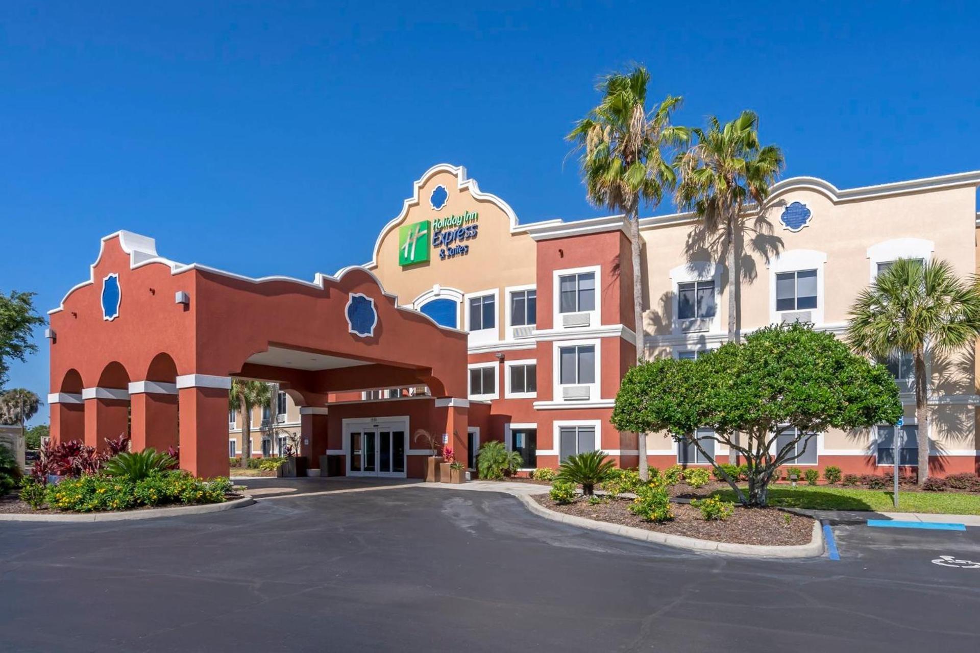 Holiday Inn Express Hotel & Suites - The Villages by IHG — hotel in The Villages