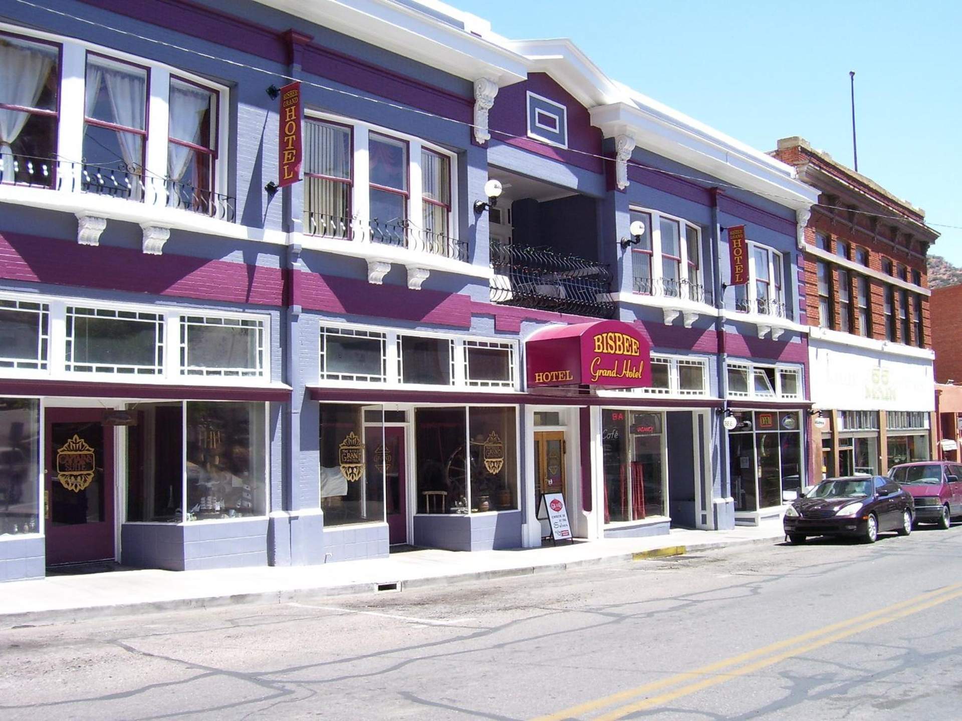 Bisbee Grand Hotel, Saloon, and Music Venue