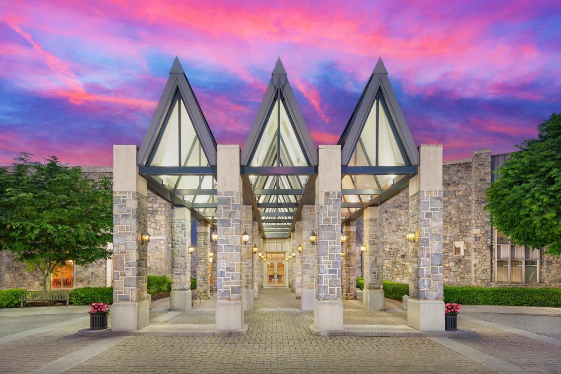 The Inn at Virginia Tech - On Campus — hotel in Blacksburg