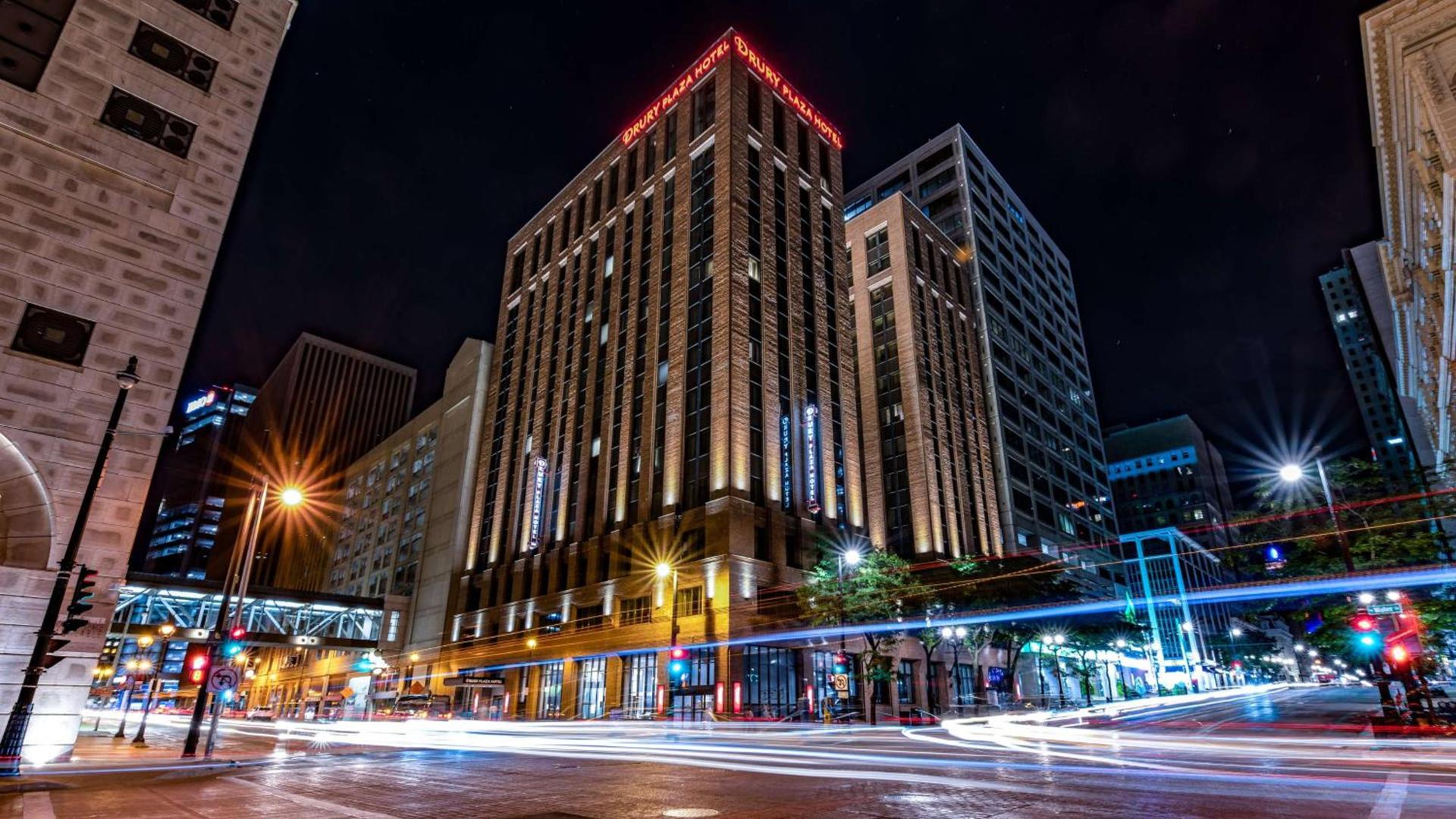 Drury Plaza Hotel Milwaukee Downtown — hotel in Milwaukee