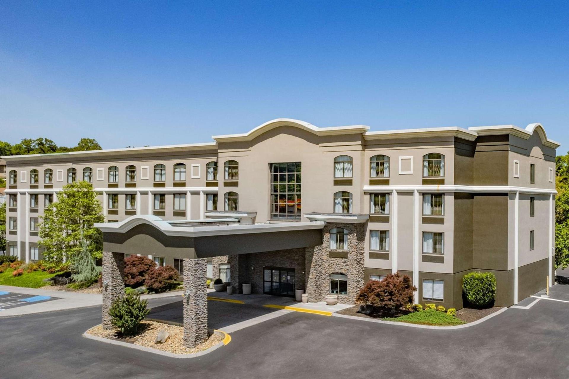 La Quinta by Wyndham Sevierville / Kodak — hotel in Sevierville