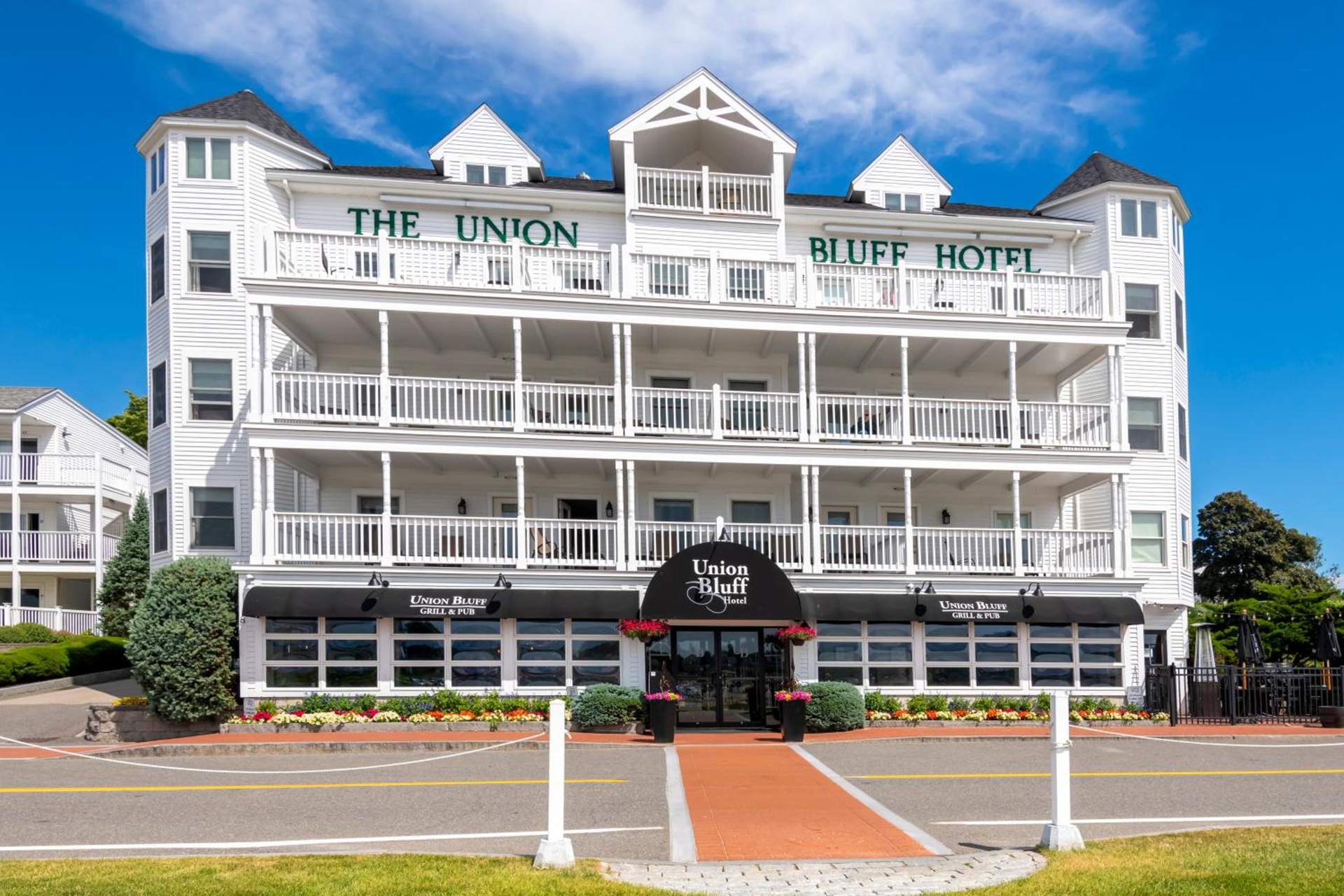 Union Bluff Hotel & Meeting House