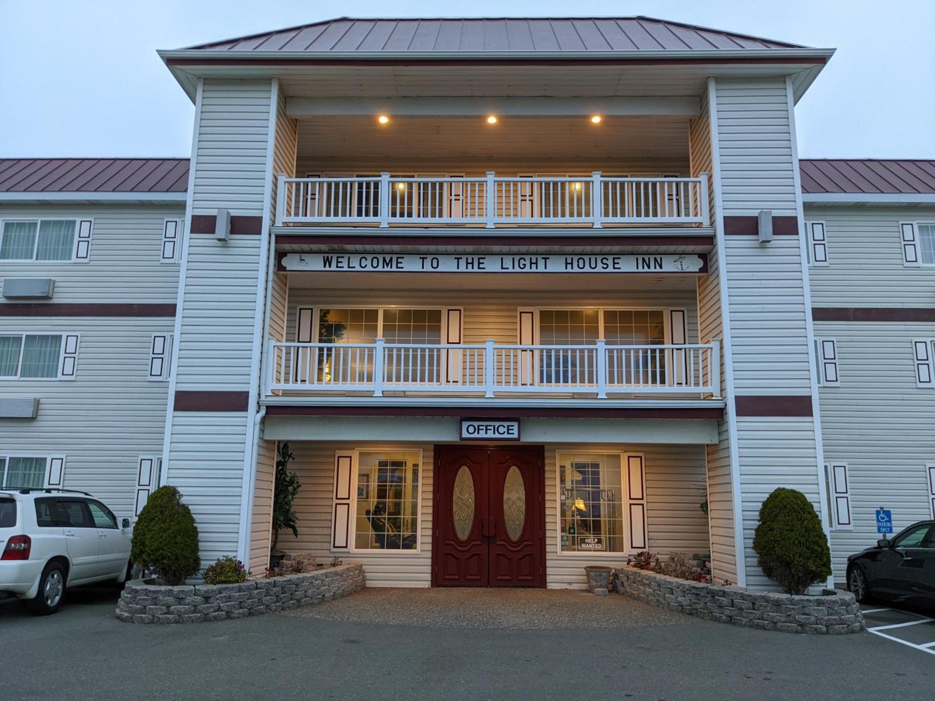 Lighthouse Inn — hotel in Crescent City