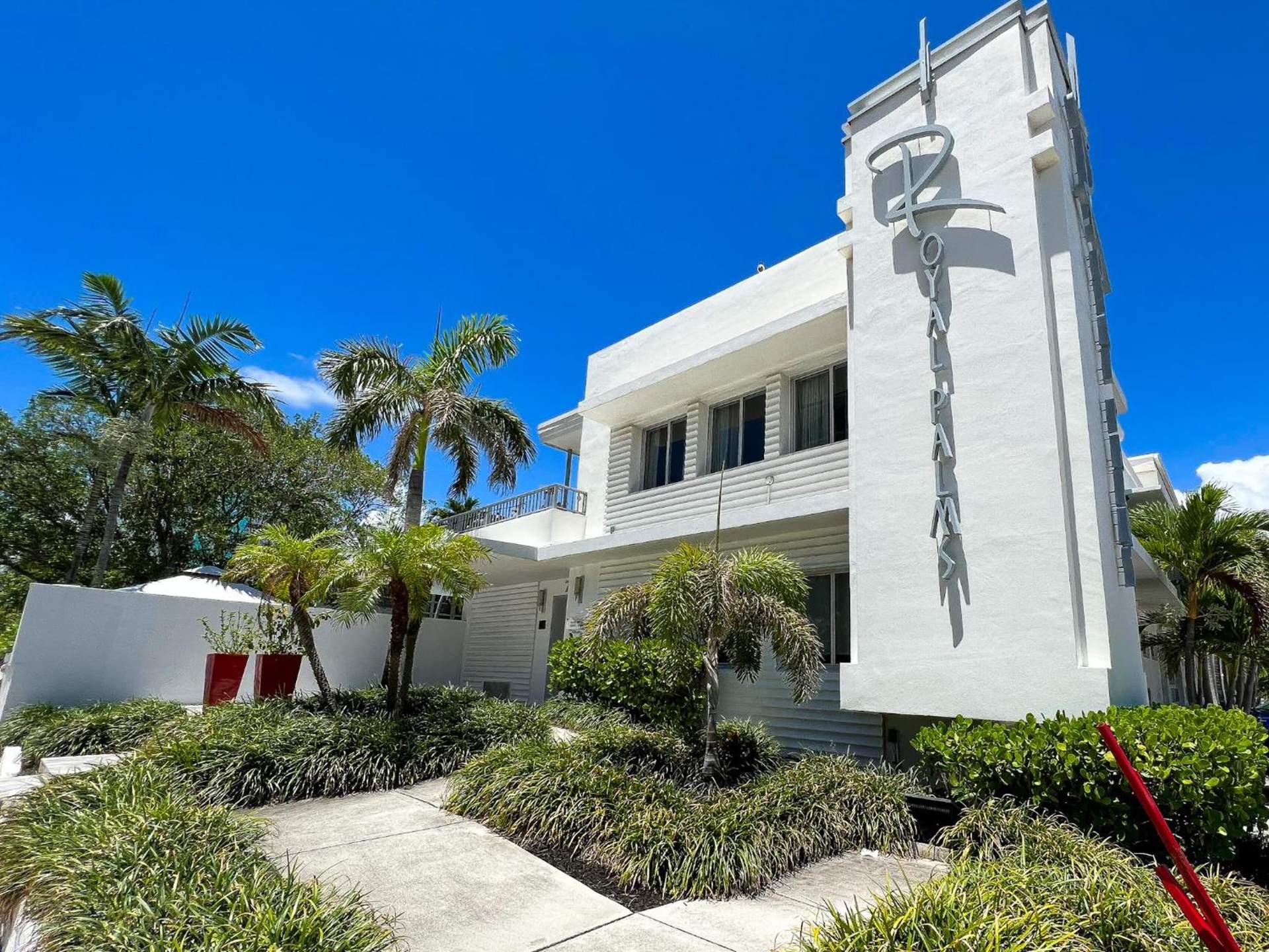 Royal Palms Resort & Spa