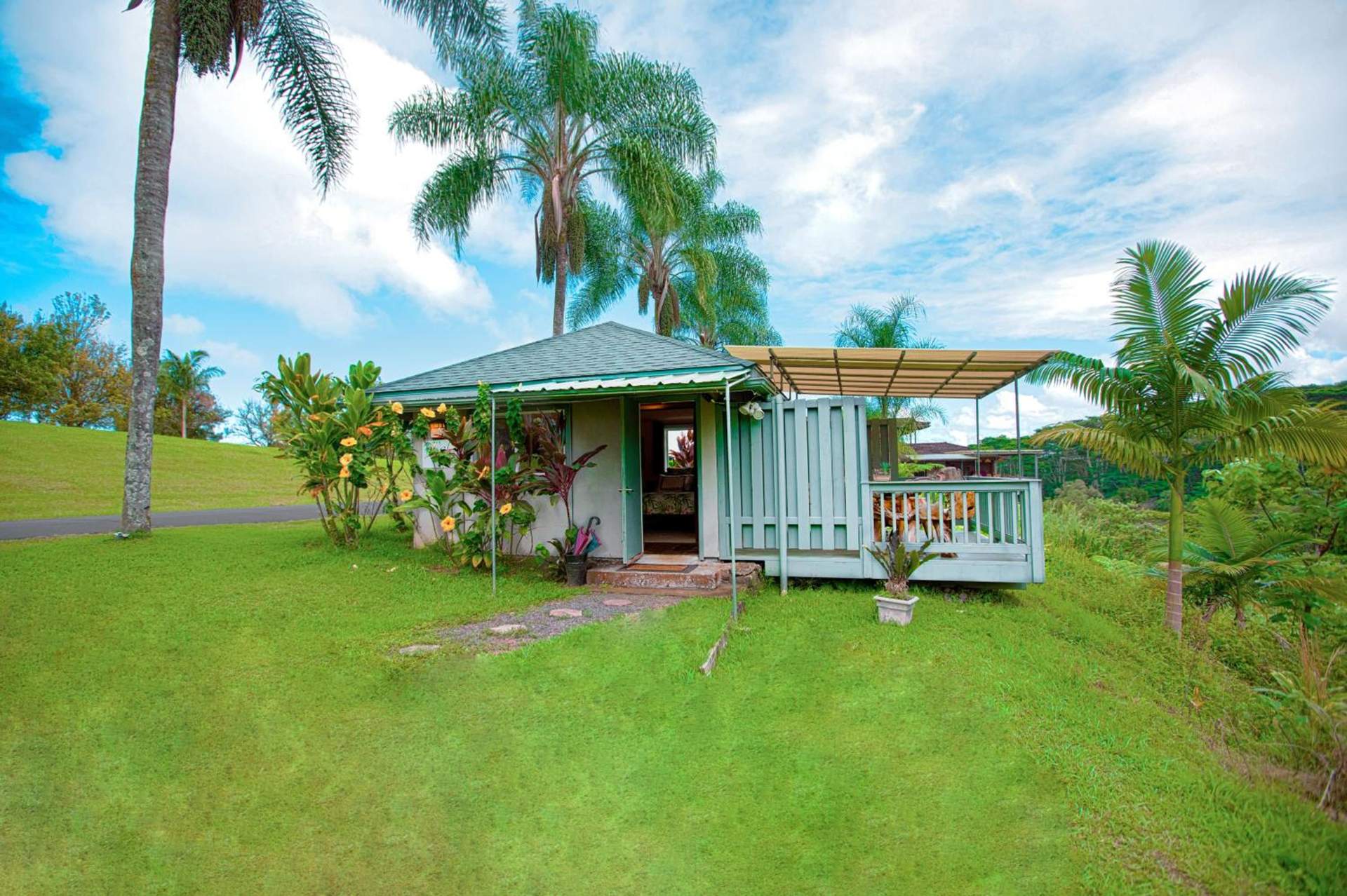 The Inn at Kulaniapia Falls