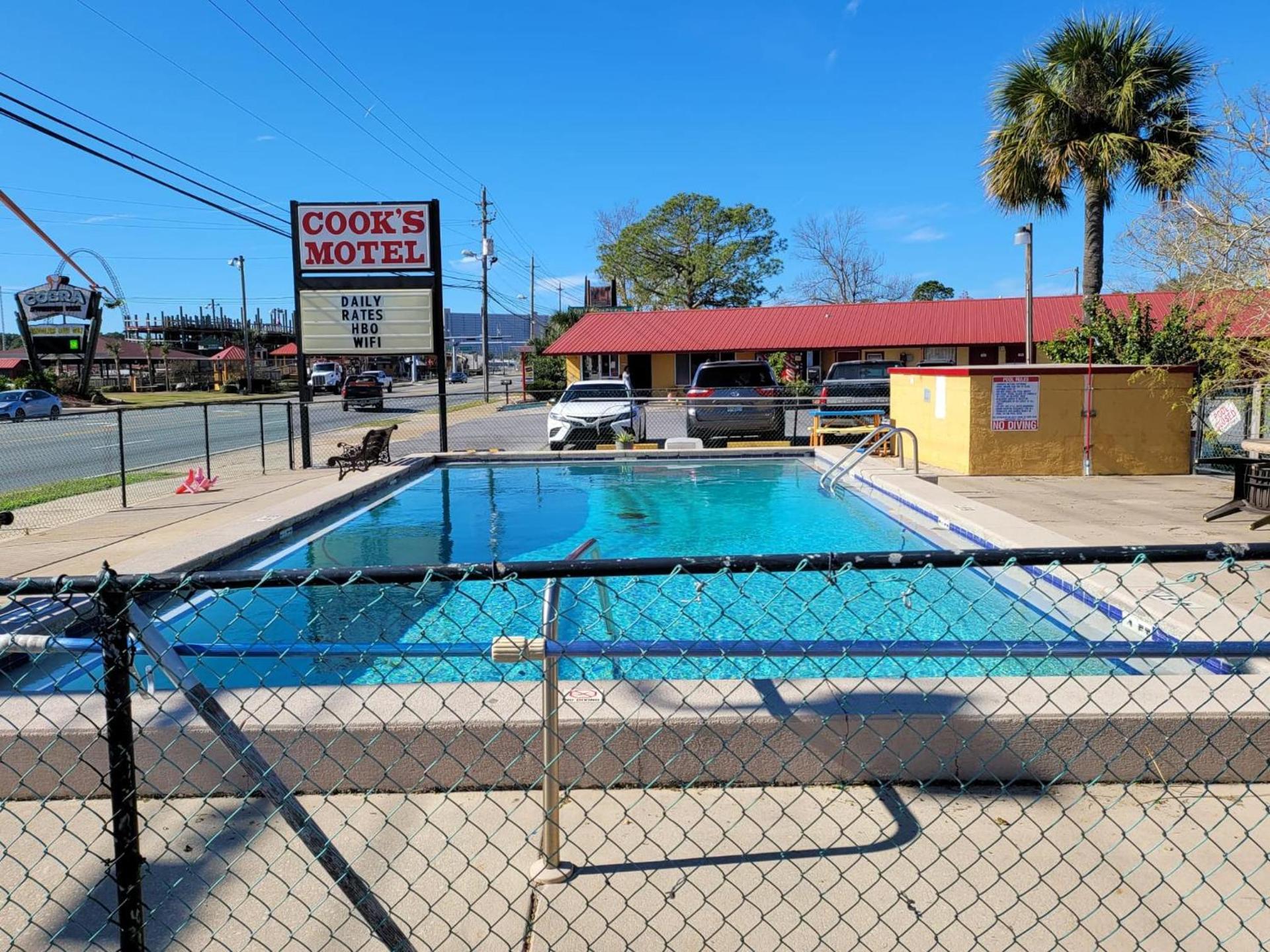 Cook's Motel- Panama City Beach — hotel in Panama City Beach